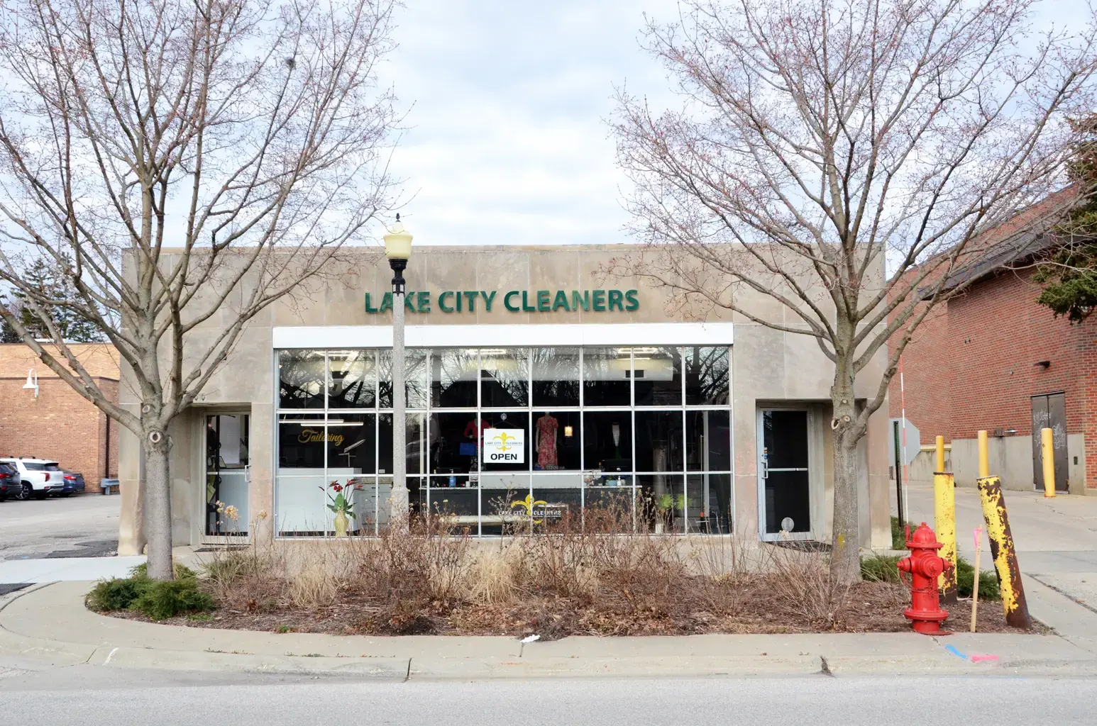 Lake City Cleaners thumbnail 2