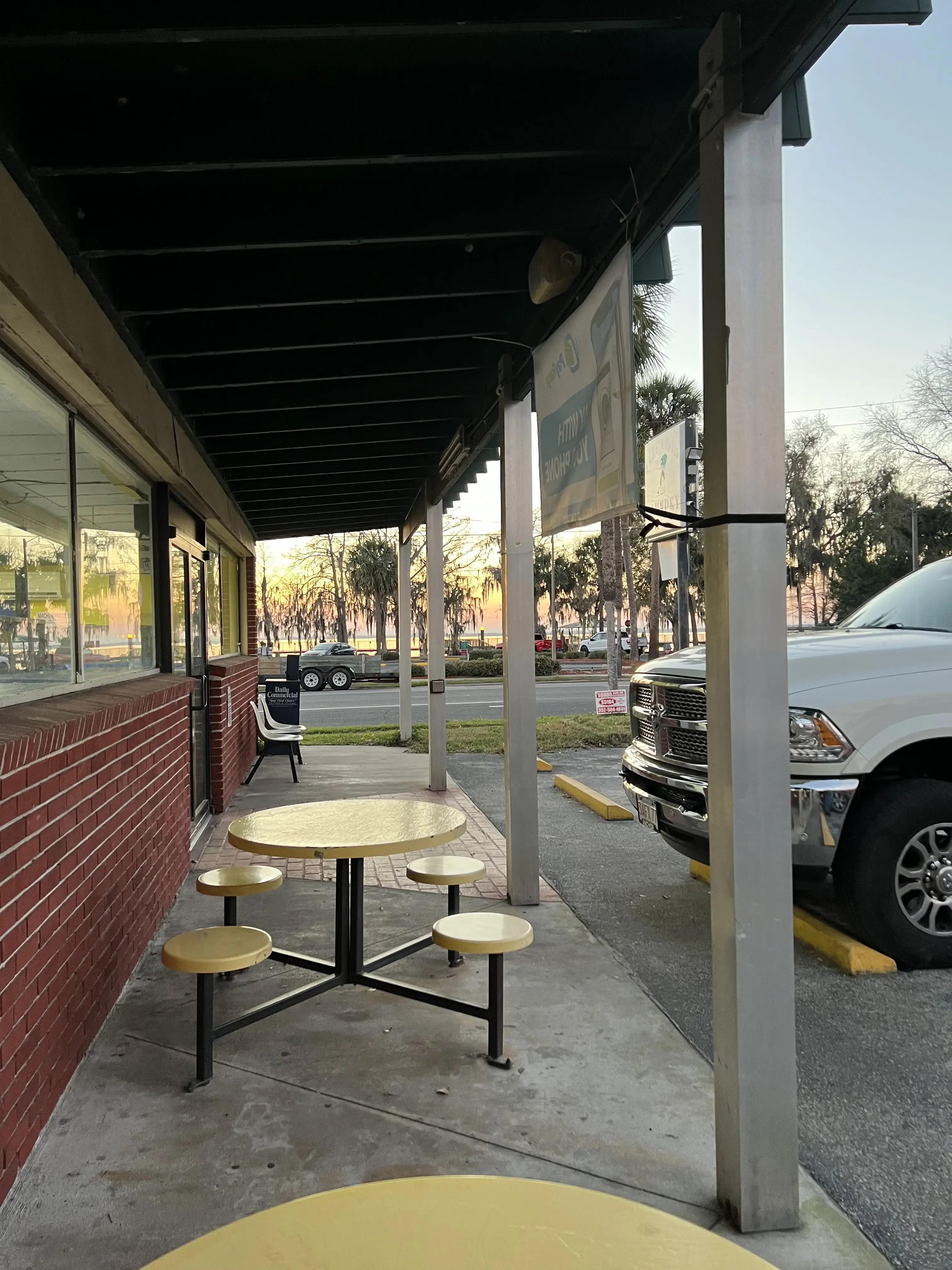 Lake Eustis Laundry, "Veteran Owned" thumbnail 5