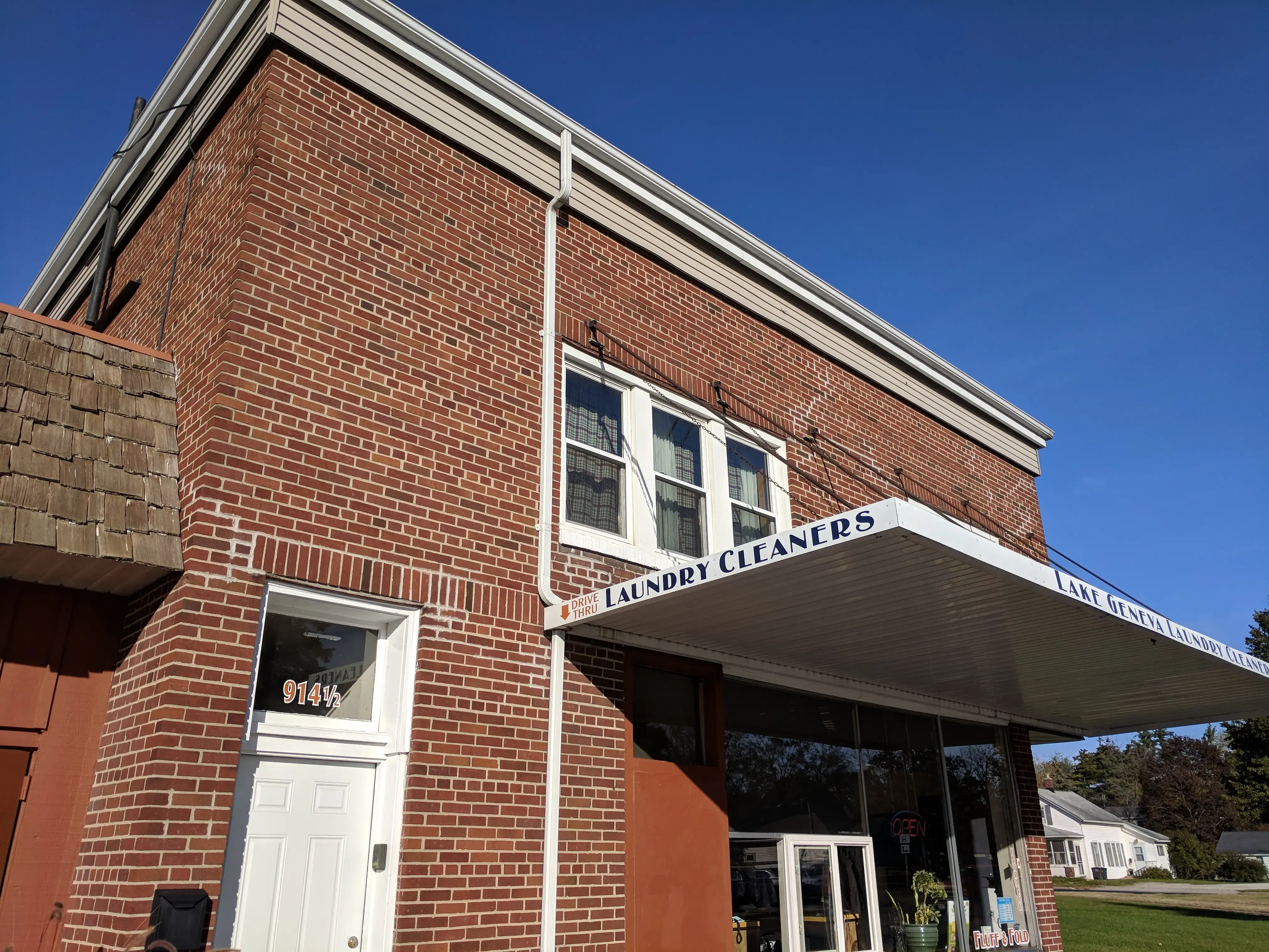 Lake Geneva Laundry Cleaners - Image 6