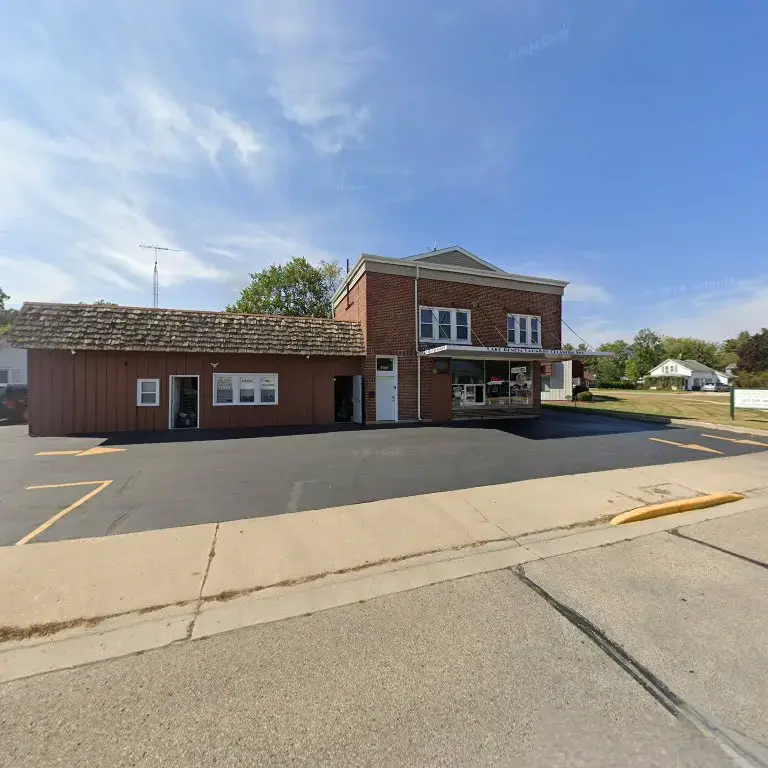 Lake Geneva Laundry Cleaners - Image 9