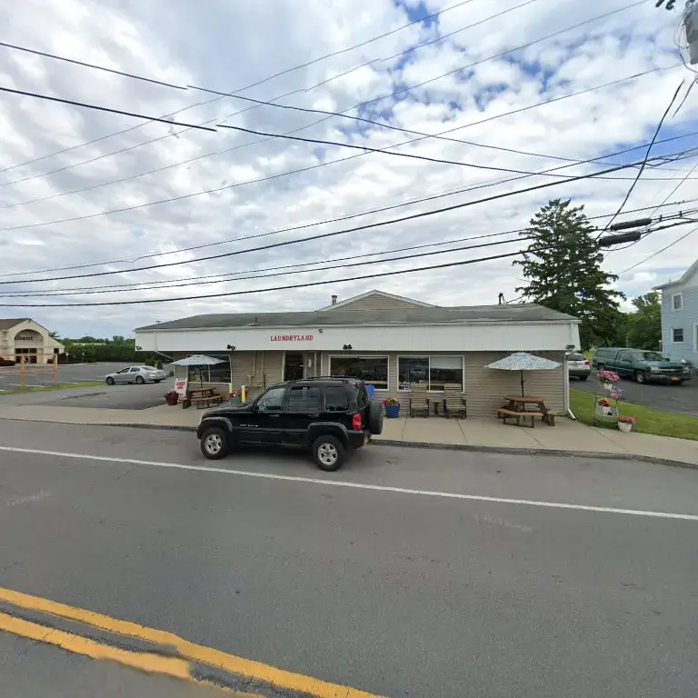 Lake Lady Laundry - Image 4