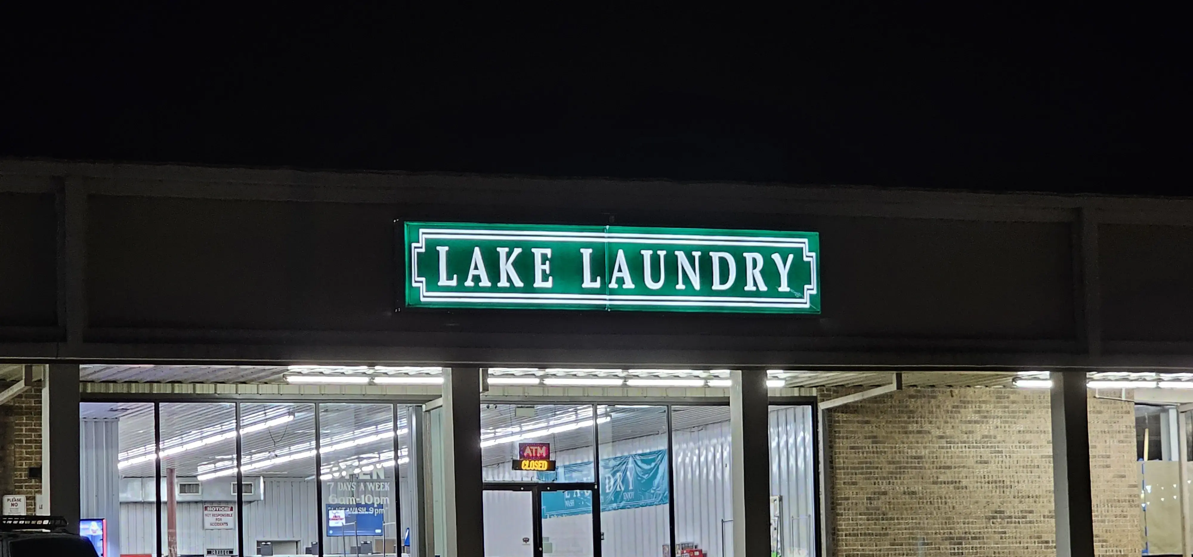 Lake Laundry Clinton - Image 1