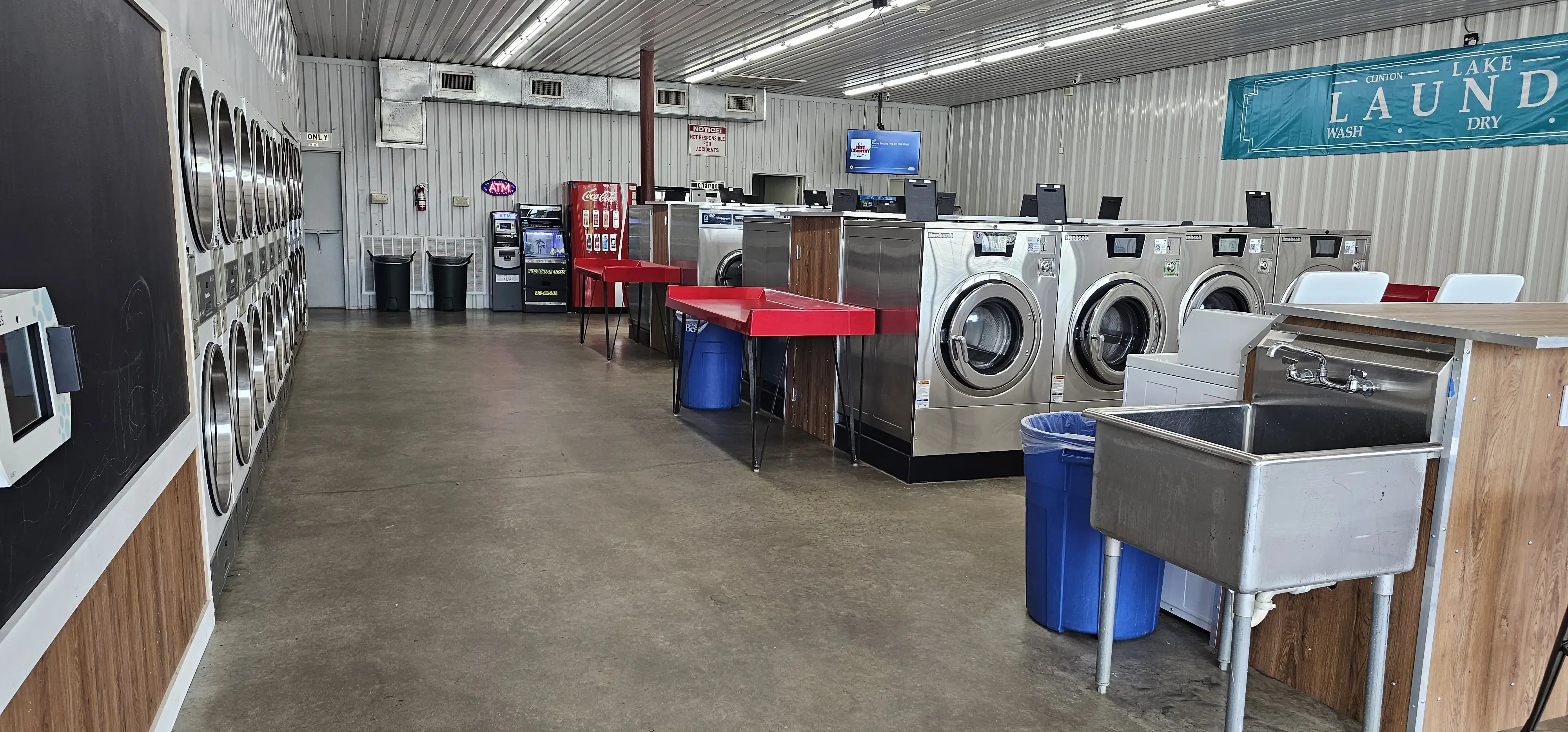 Lake Laundry Clinton - Image 2