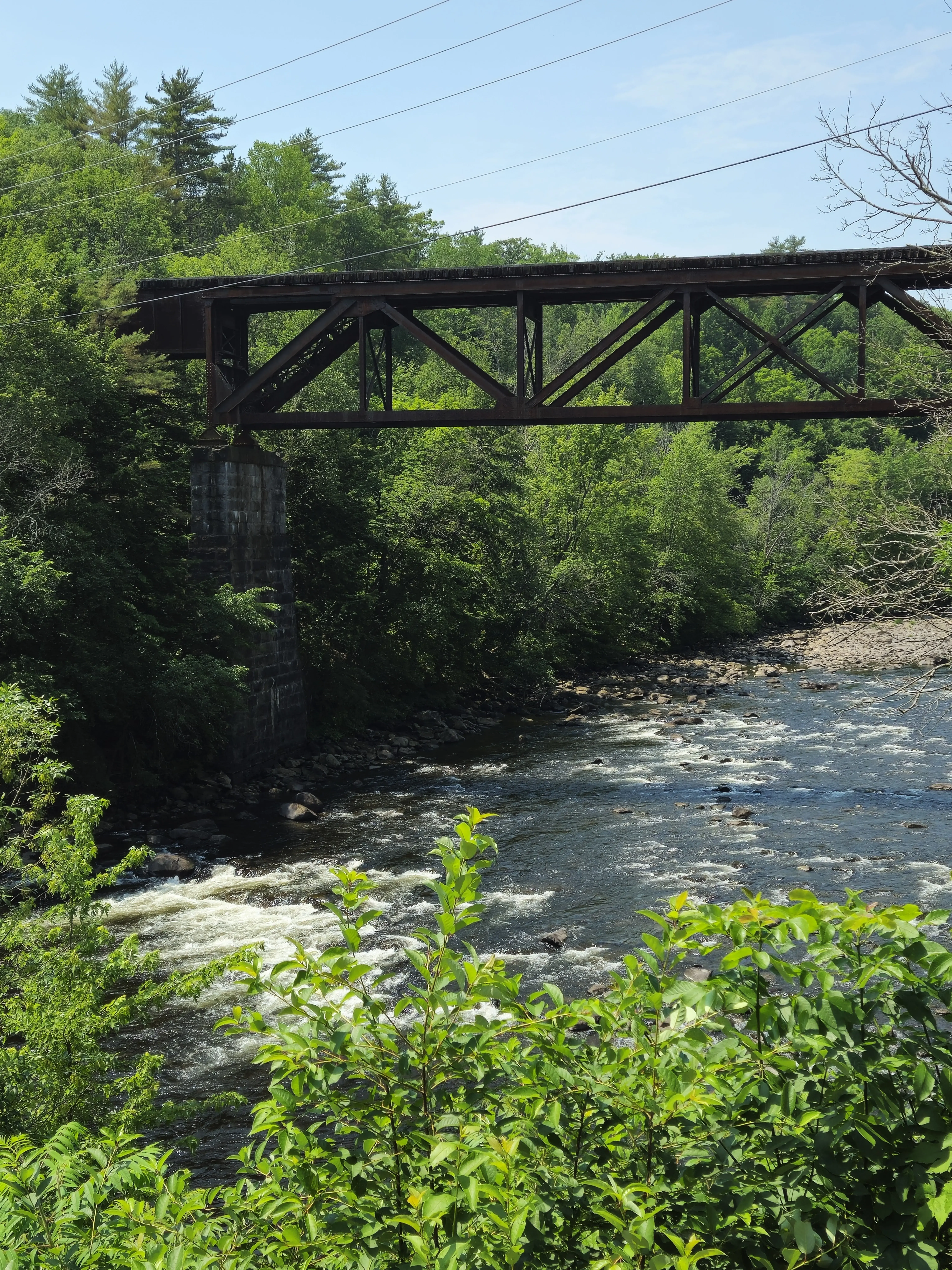 Lake Luzerne Laundromat thumbnail 4