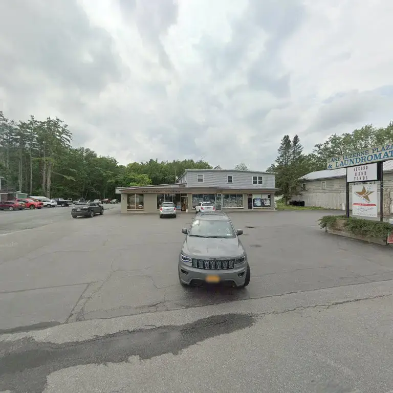Lake Luzerne Laundromat thumbnail 15