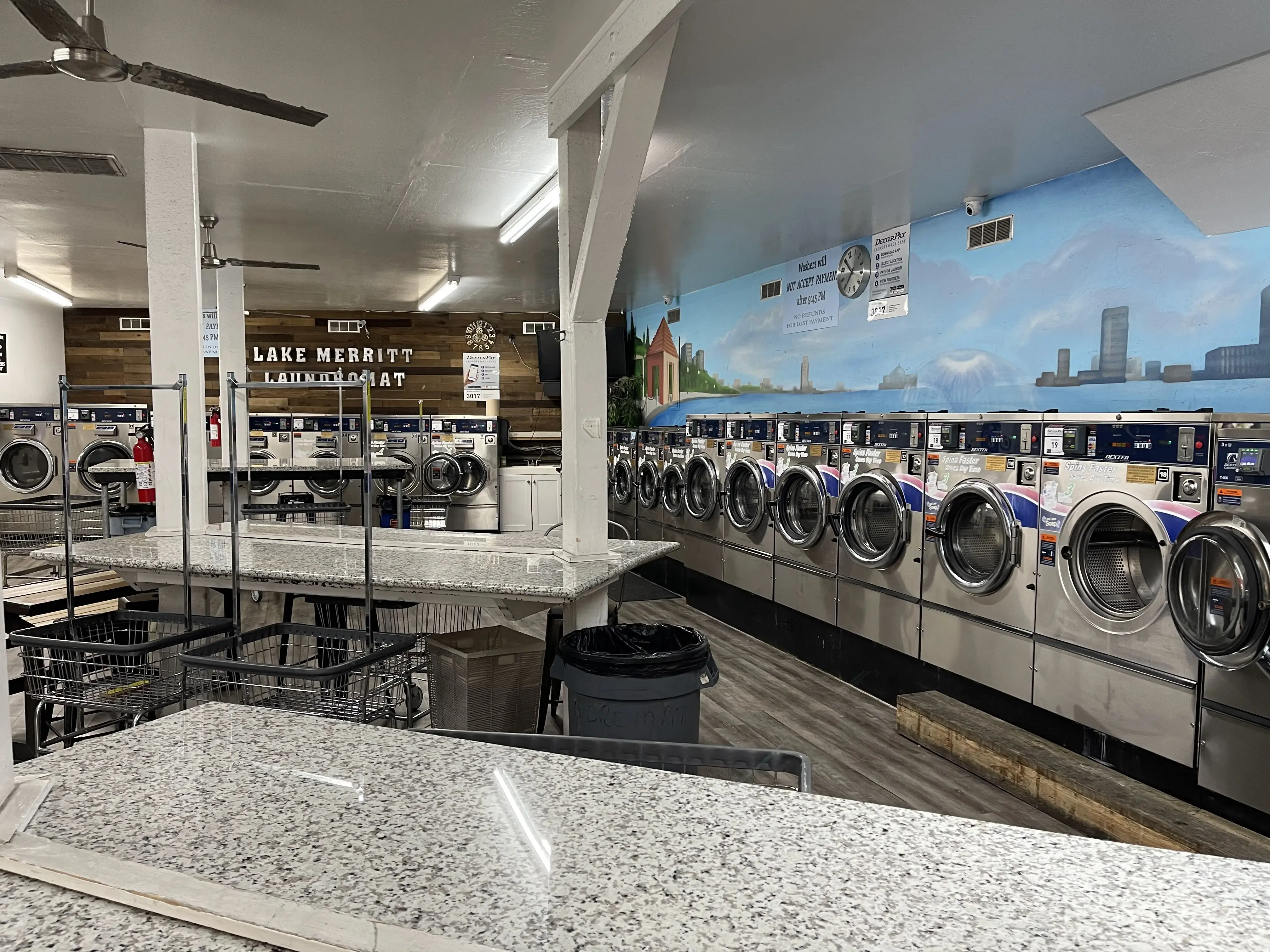 Lake Merritt Laundromat - Image 3