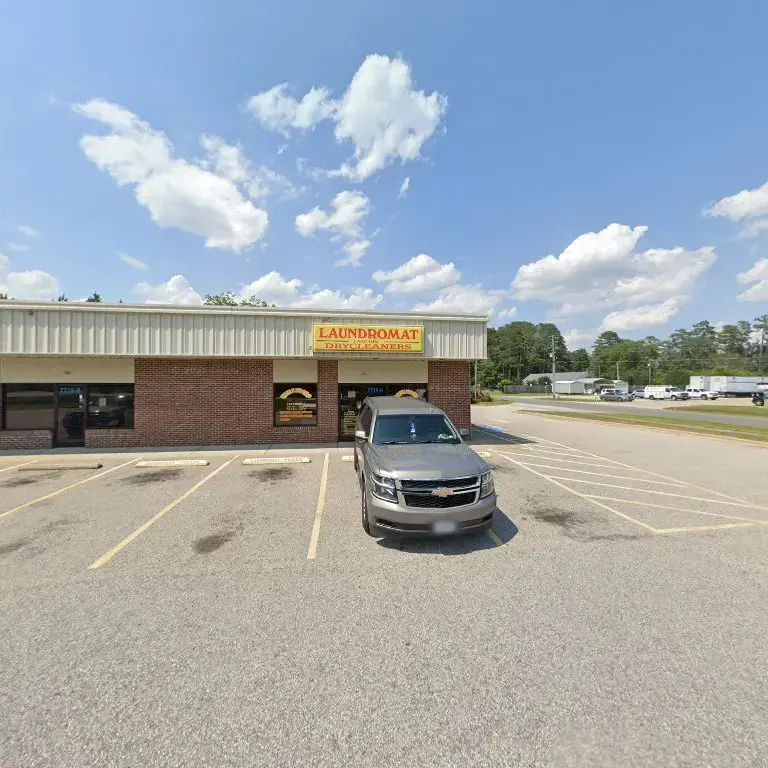 Lake Rim Laundromat Dry Cleaning thumbnail 17