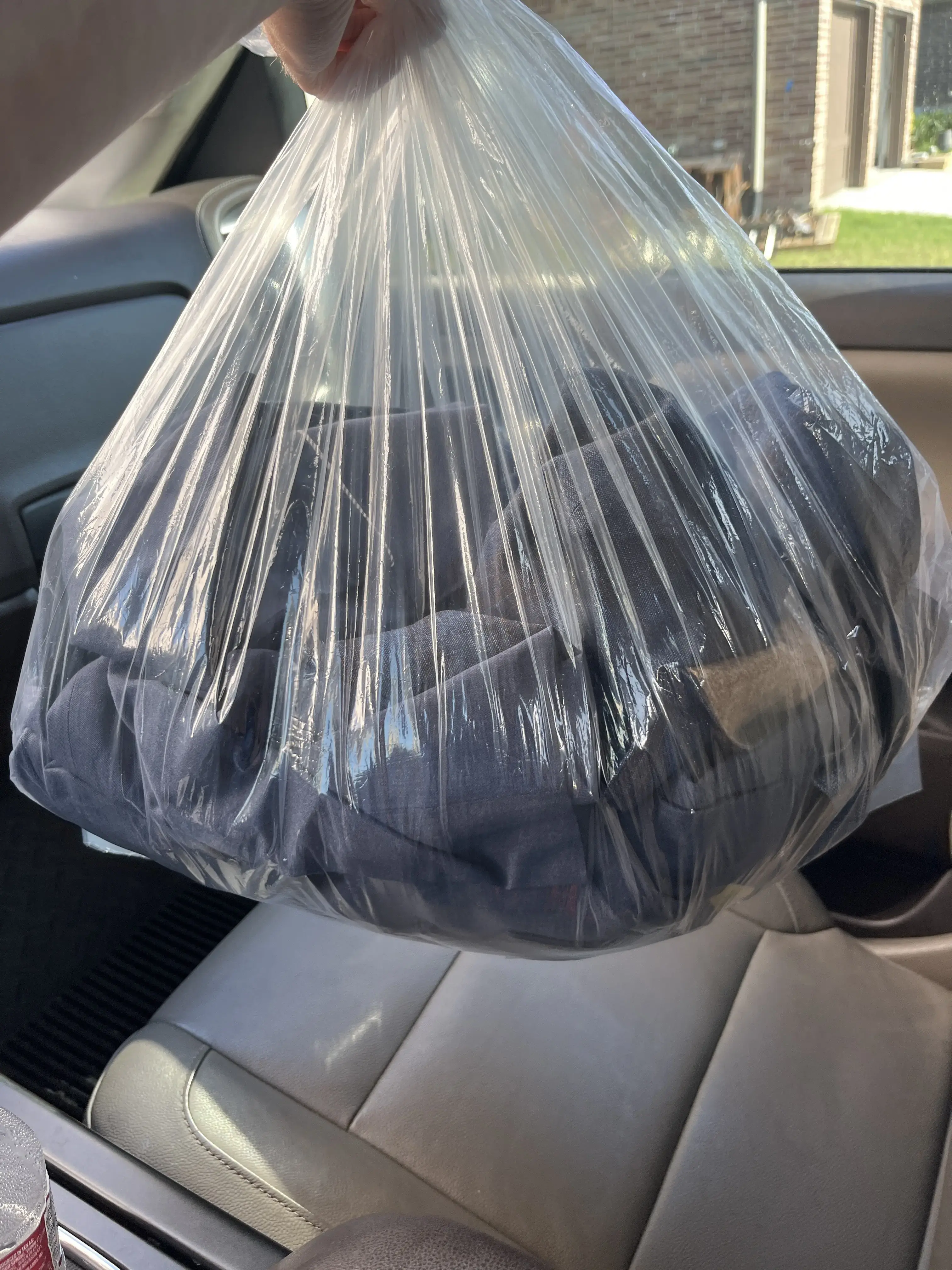 LAKE SIDE CLEANERS - Image 11
