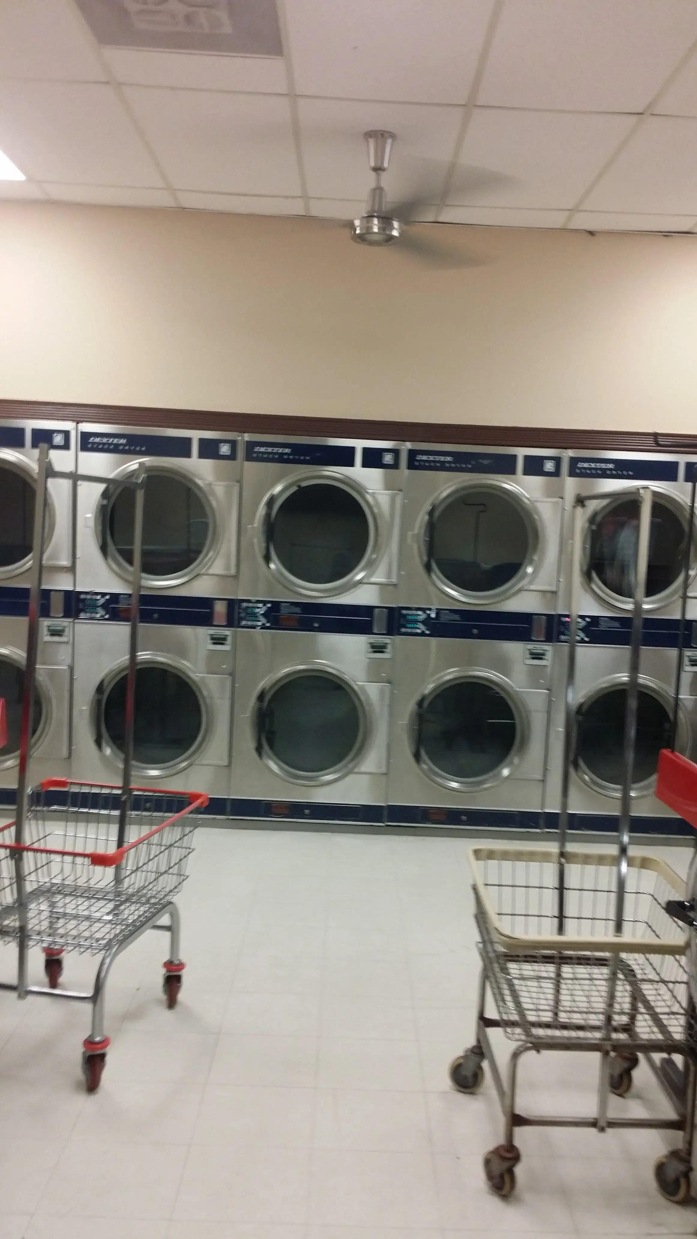 Lake Worth Laundry Co thumbnail 8
