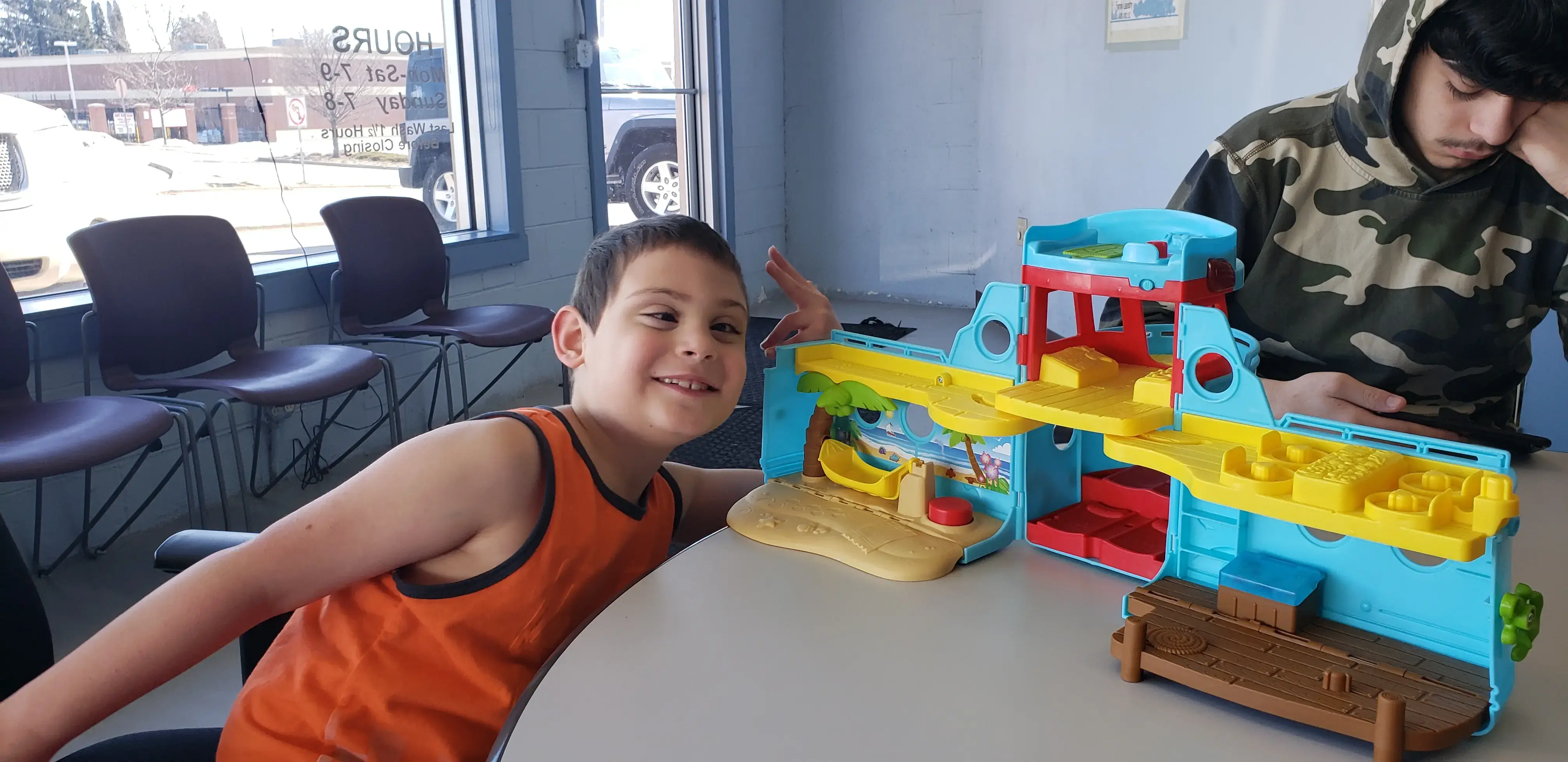 Lakes Laundry - Image 3