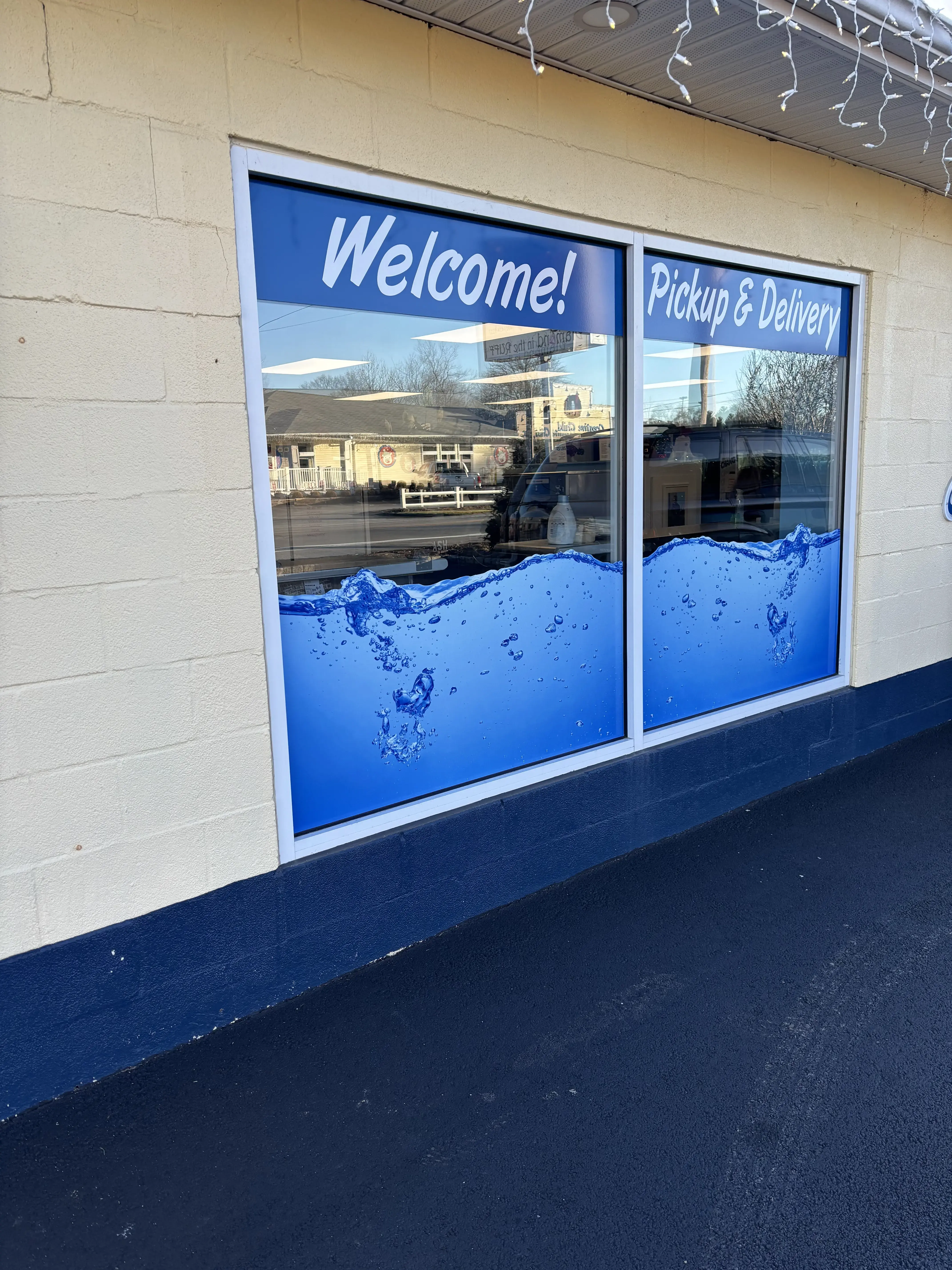 Lakeside Laundromat thumbnail 13