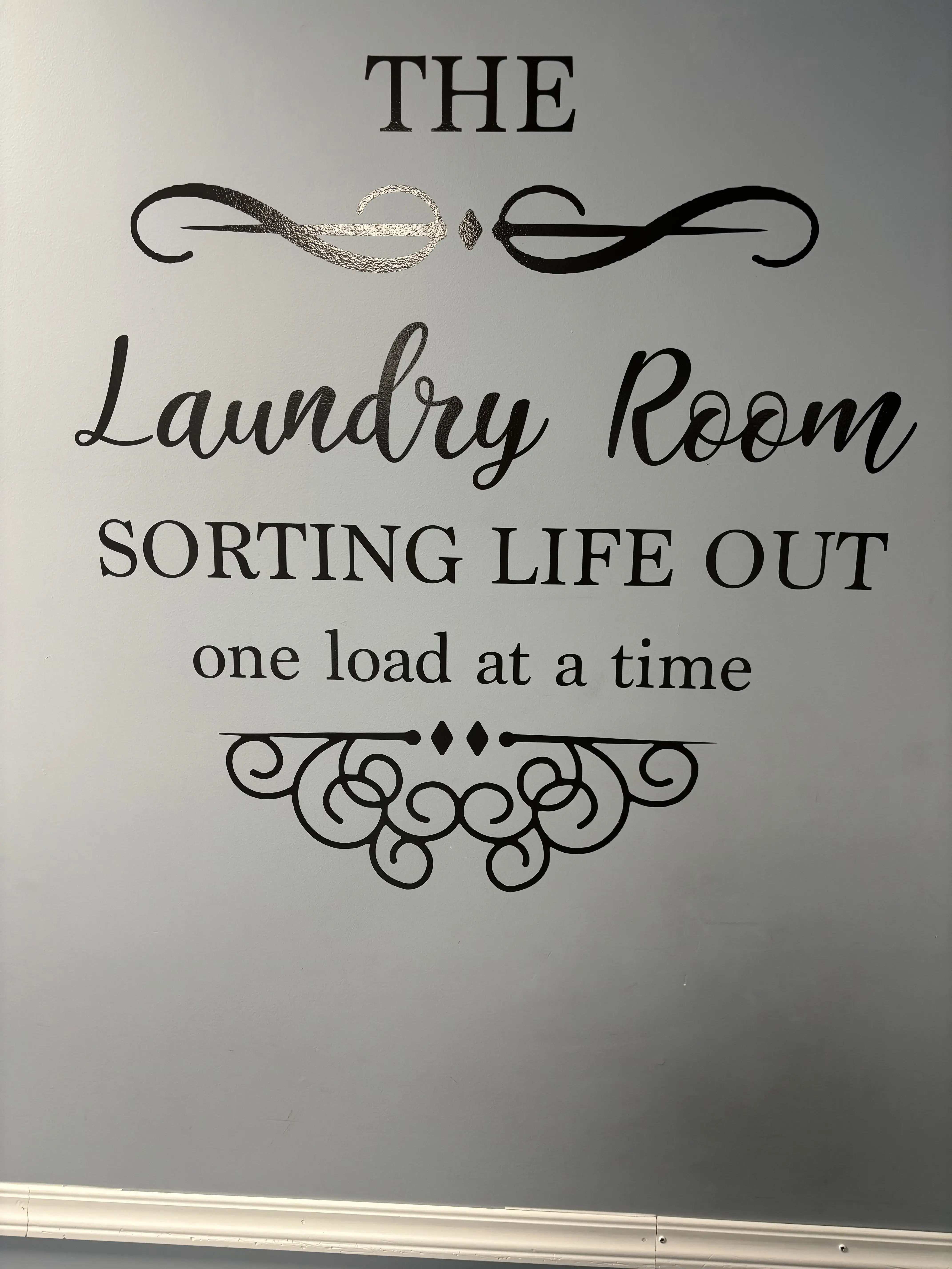 Lakeside Laundromat thumbnail 14