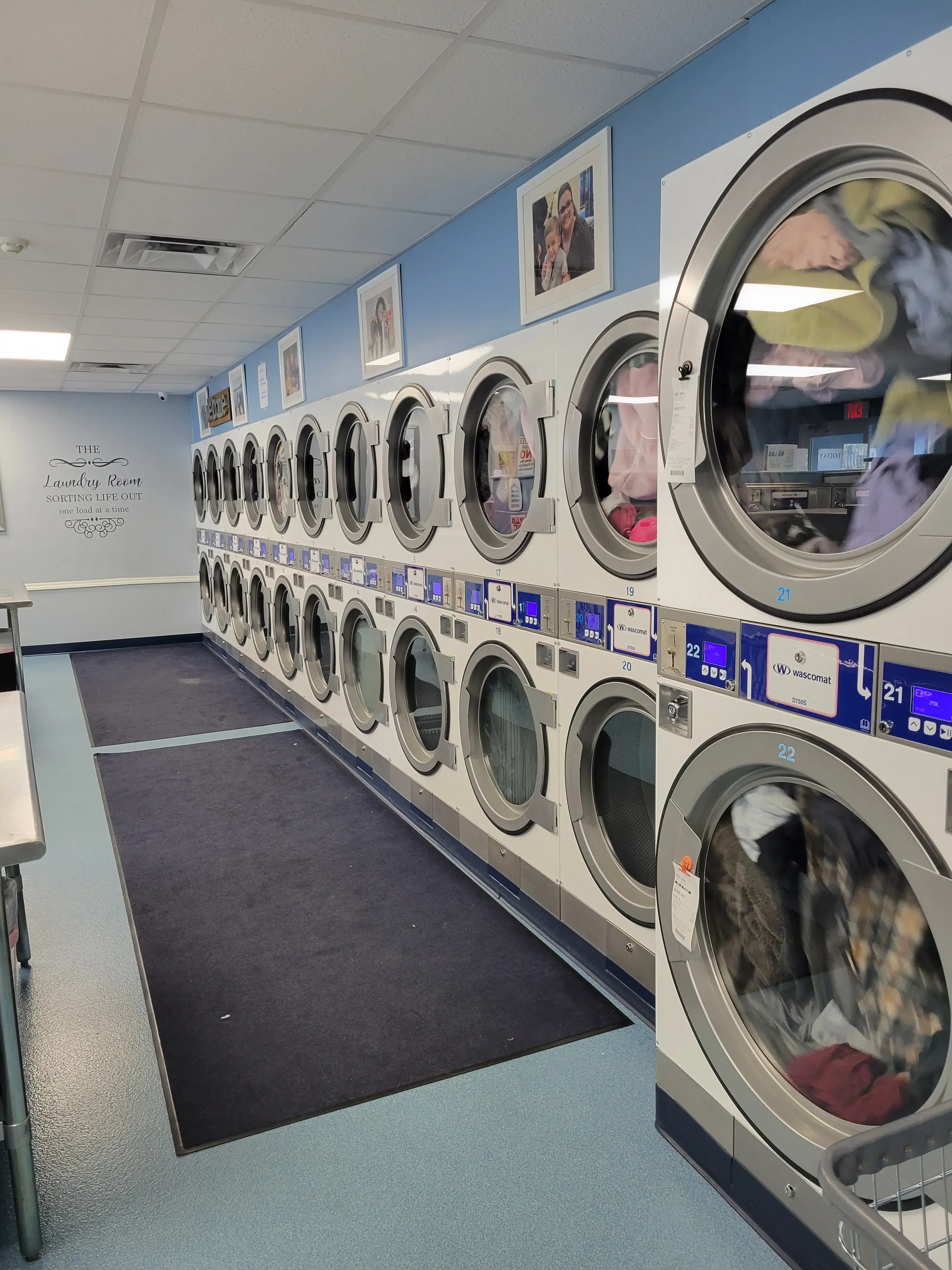 Lakeside Laundromat location