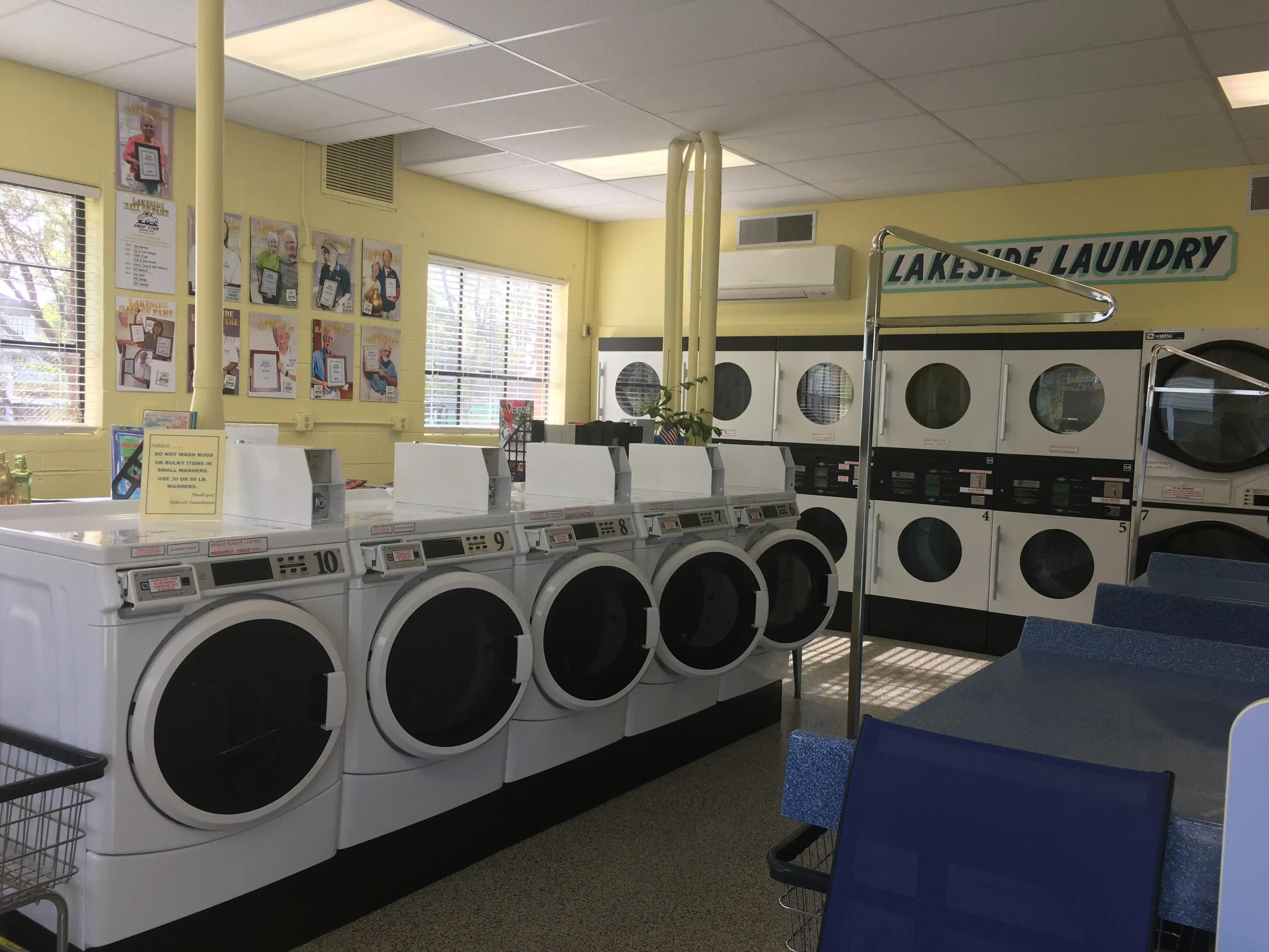 Lakeside Laundromat thumbnail 14