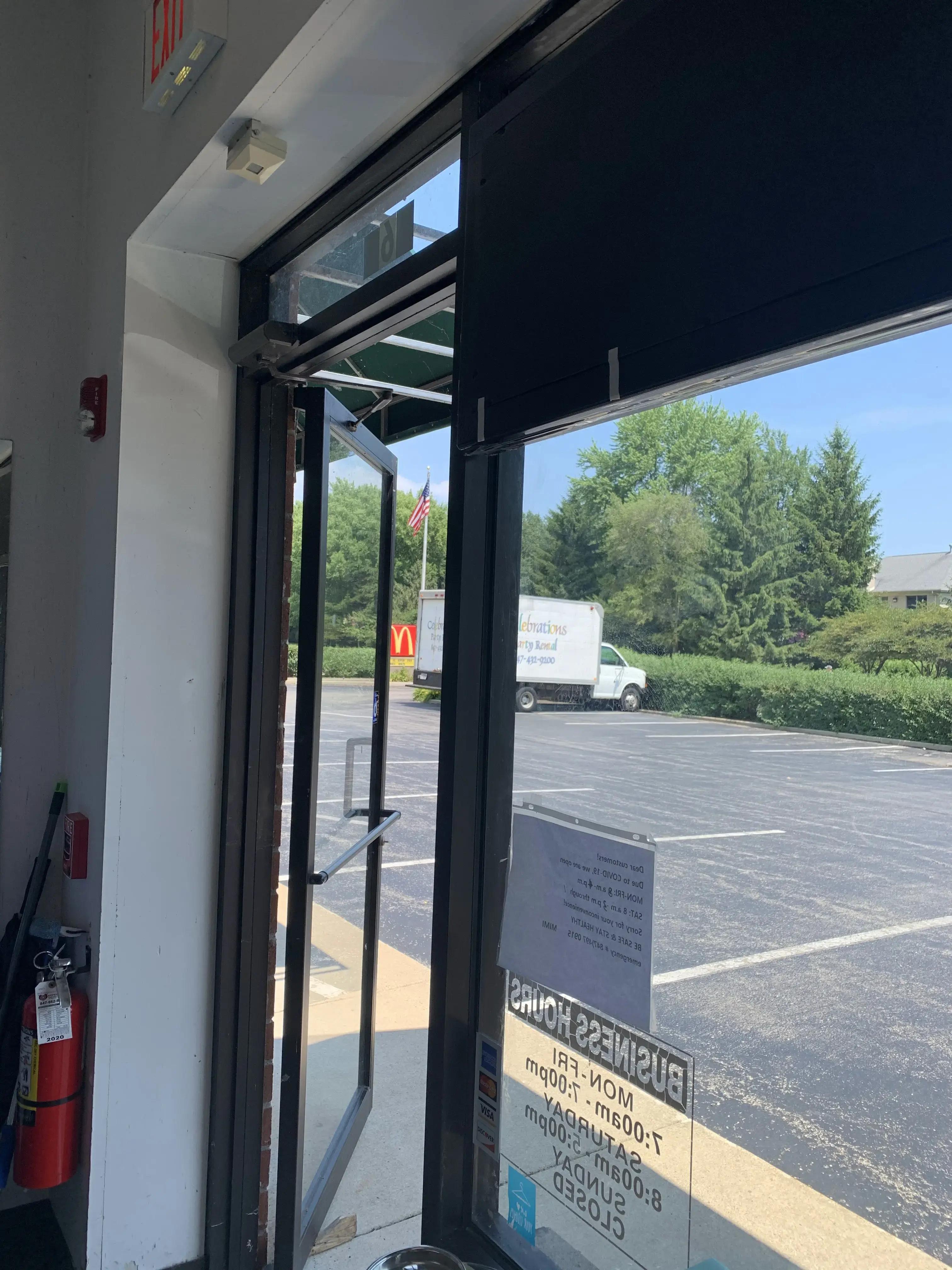Lakewood Cleaners - Image 3
