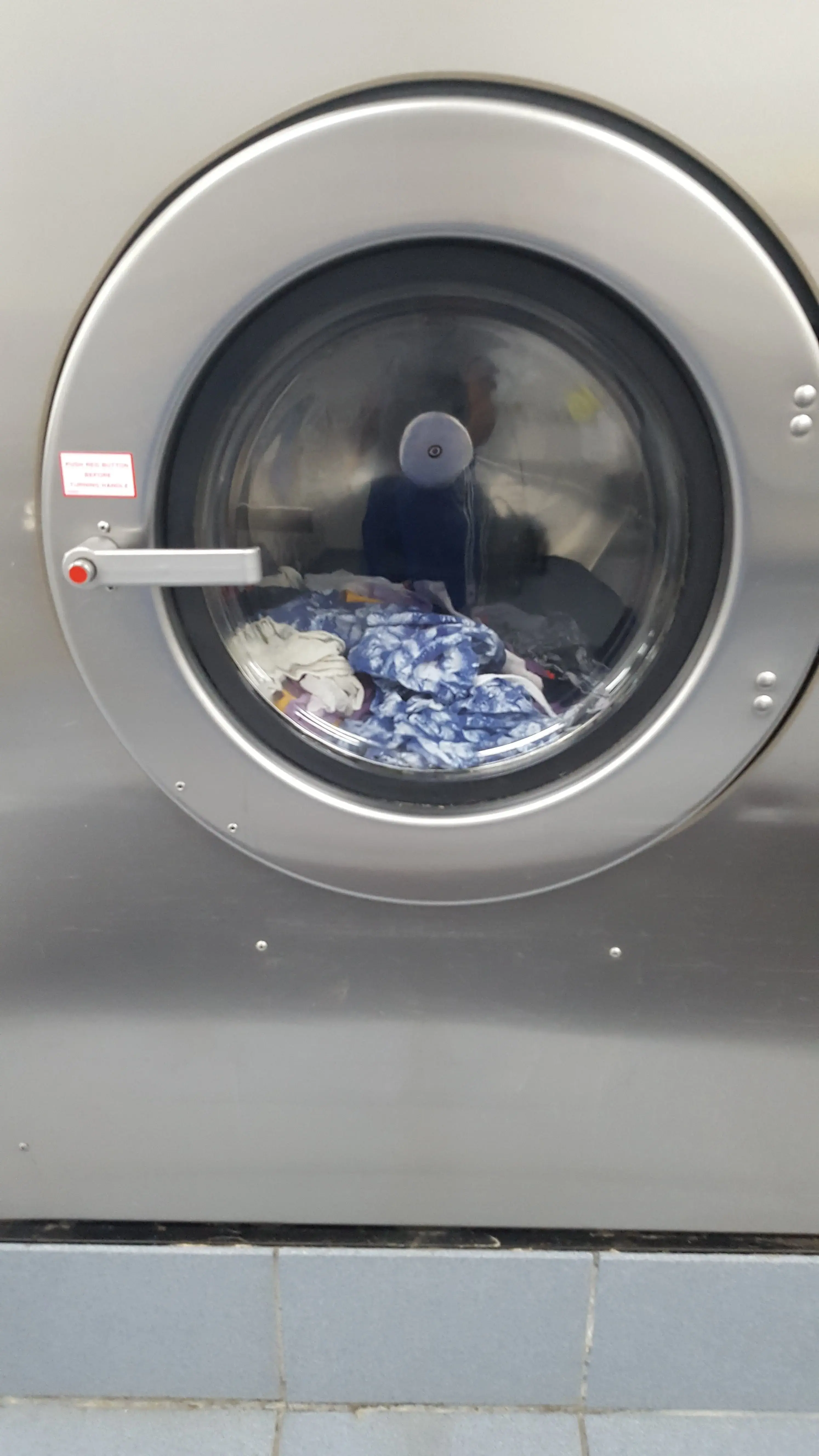 Lakewood Laundromat - Image 7