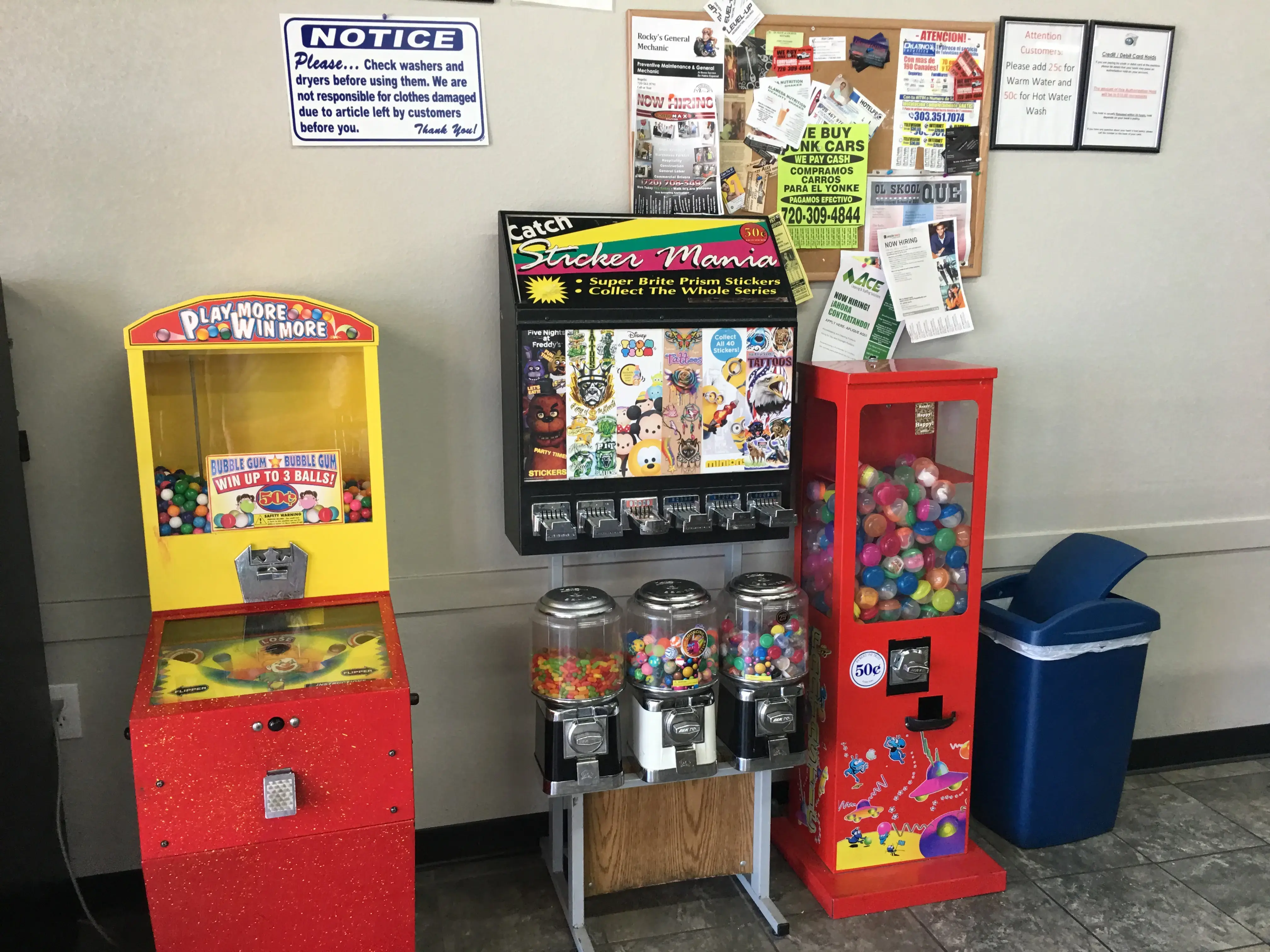 Lamar Coin Laundry and Wash Dry Fold Drop Off Service thumbnail 19