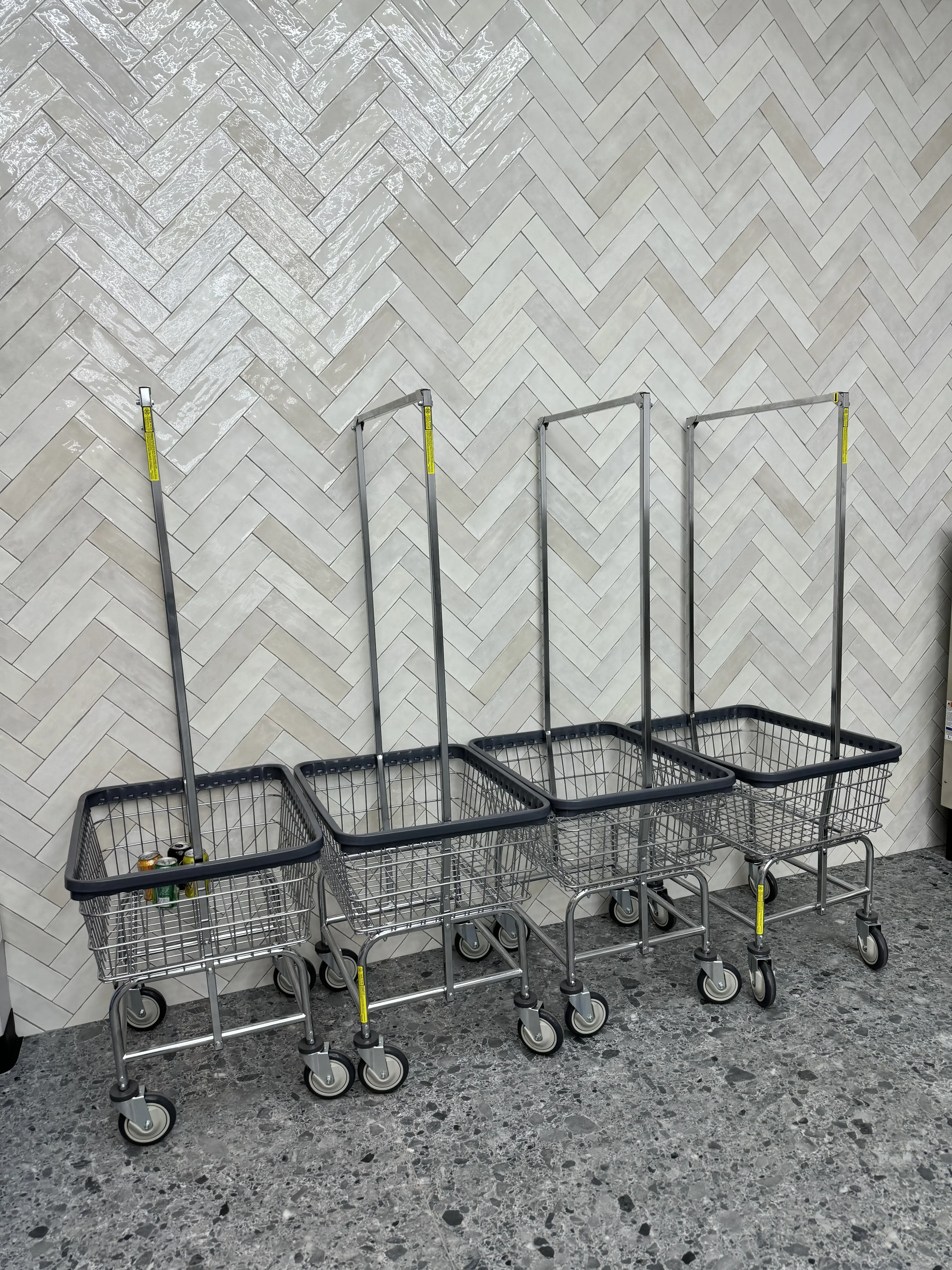 Lane and Cole’s Laundromat thumbnail 3