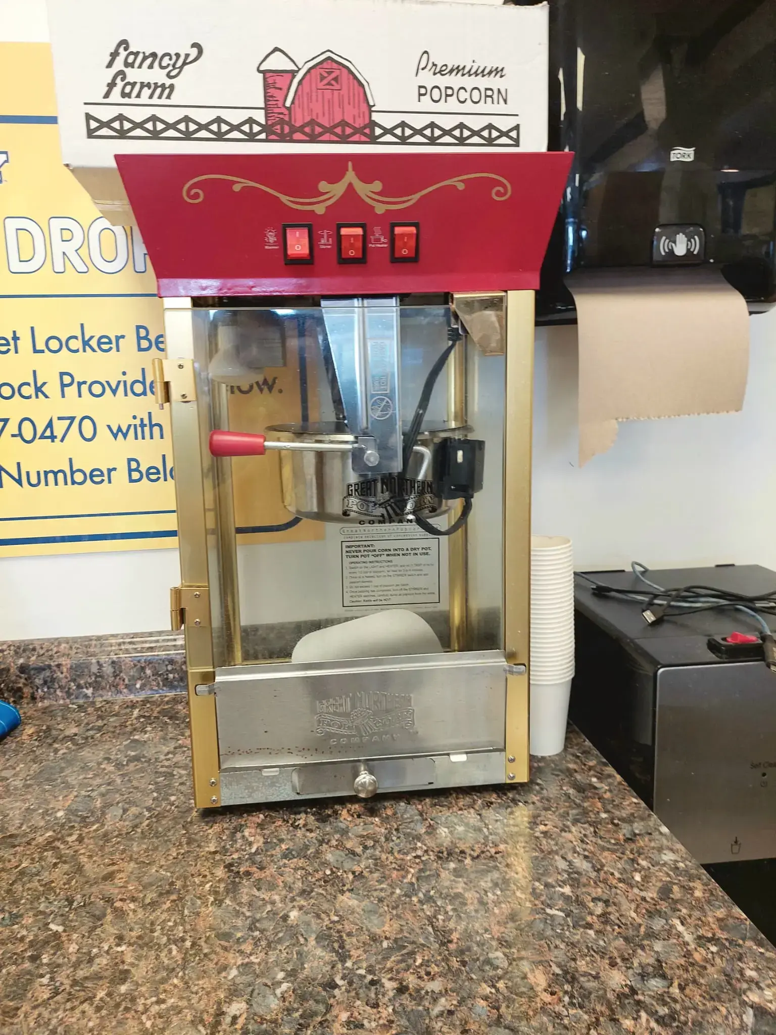 Laney's Laundry & Dry Clean thumbnail 4