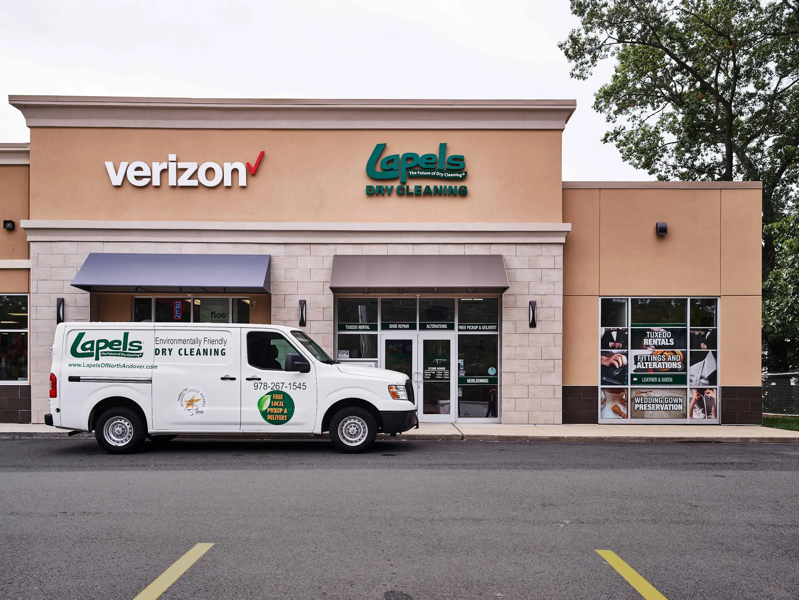 Lan's Lapels Cleaners - North Andover location