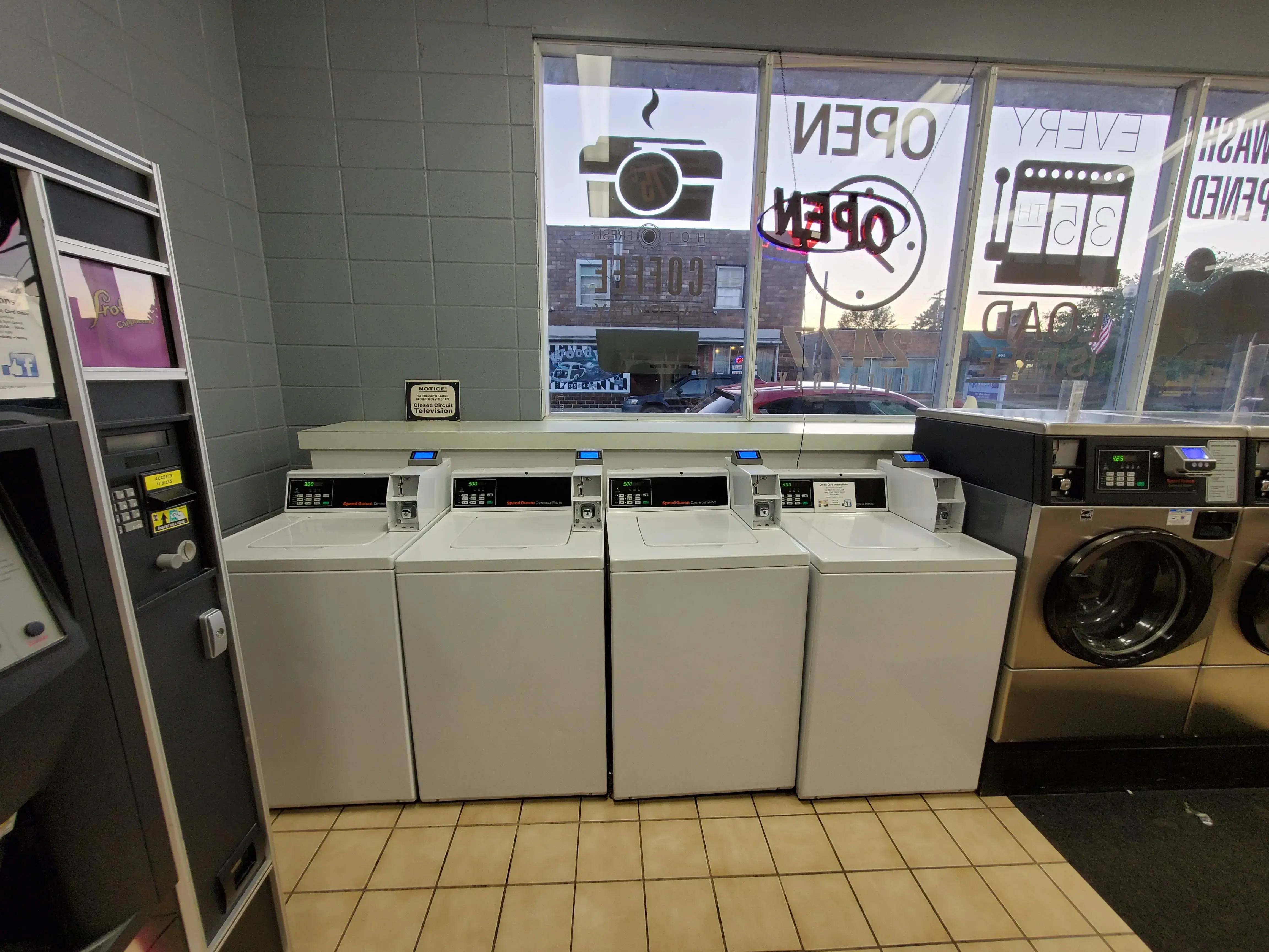 Lapel Laundry, Car Wash, and Dog Spa - Image 13