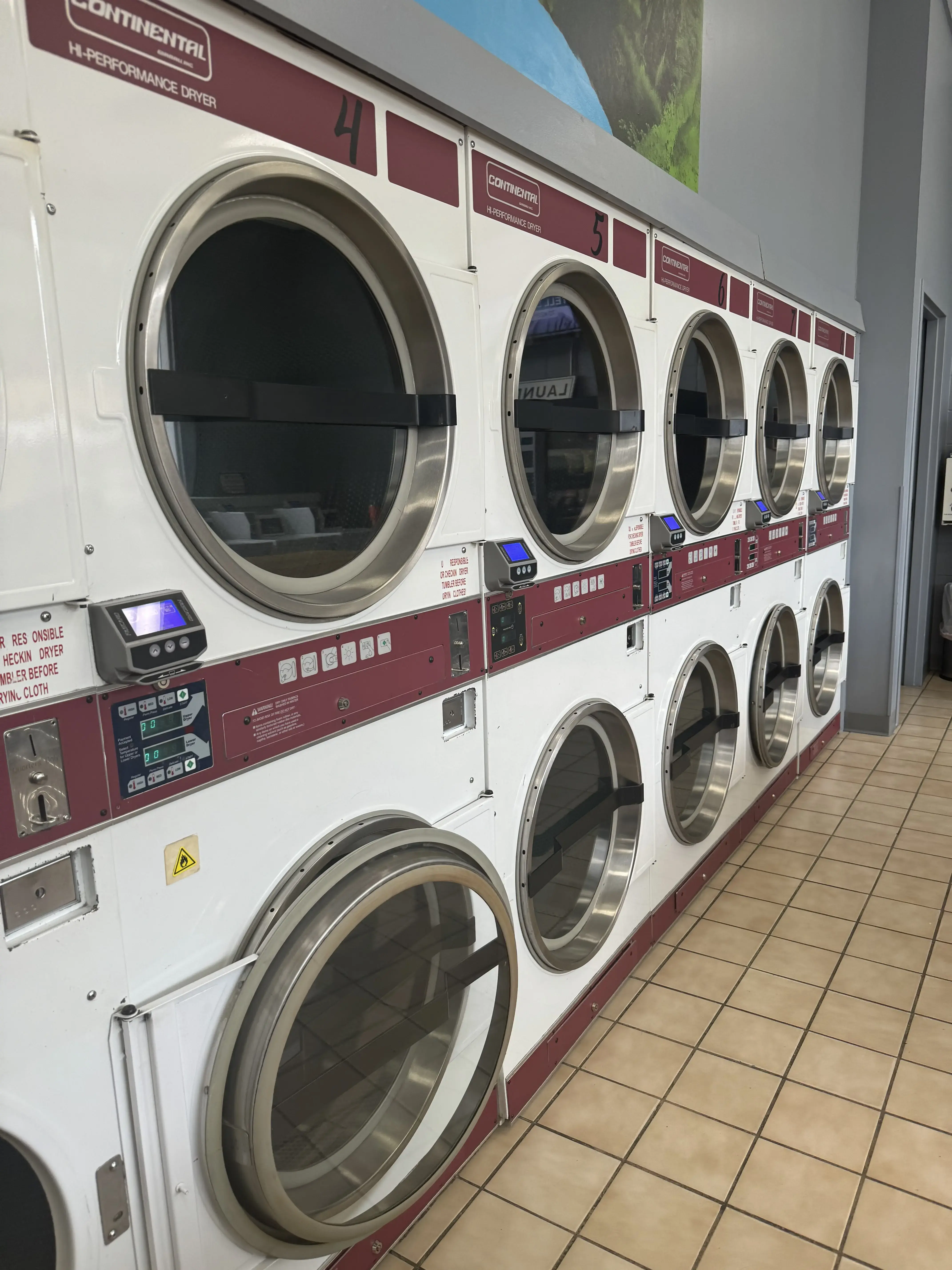 Lapel Laundry, Car Wash, and Dog Spa - Image 2