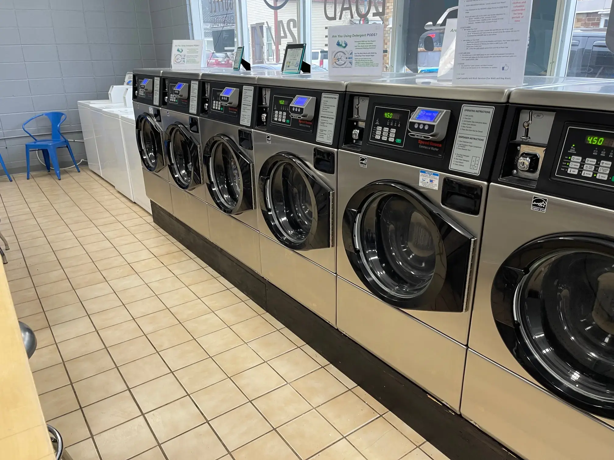 Lapel Laundry, Car Wash, and Dog Spa thumbnail 17