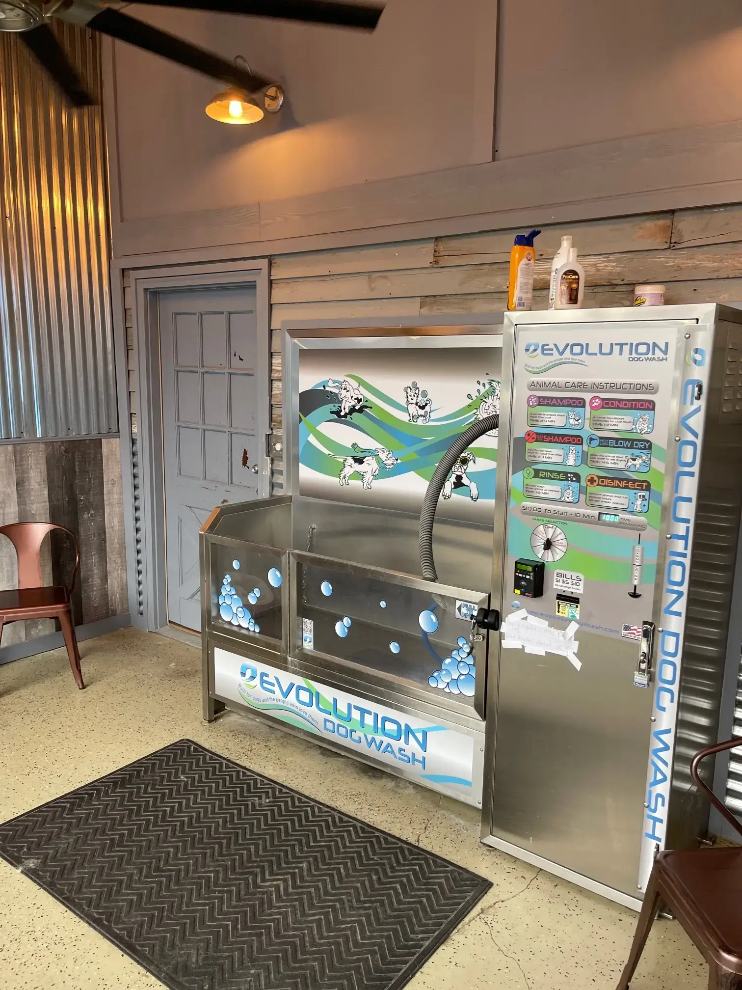 Lapel Laundry, Car Wash, and Dog Spa thumbnail 4