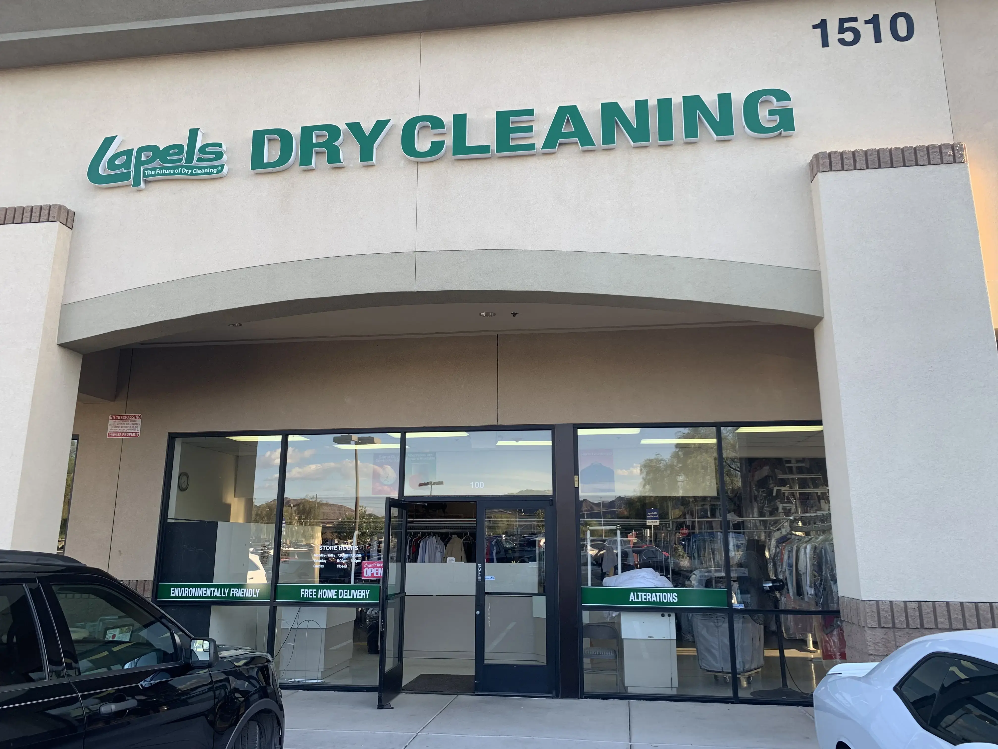 Lapels Cleaners - Image 1