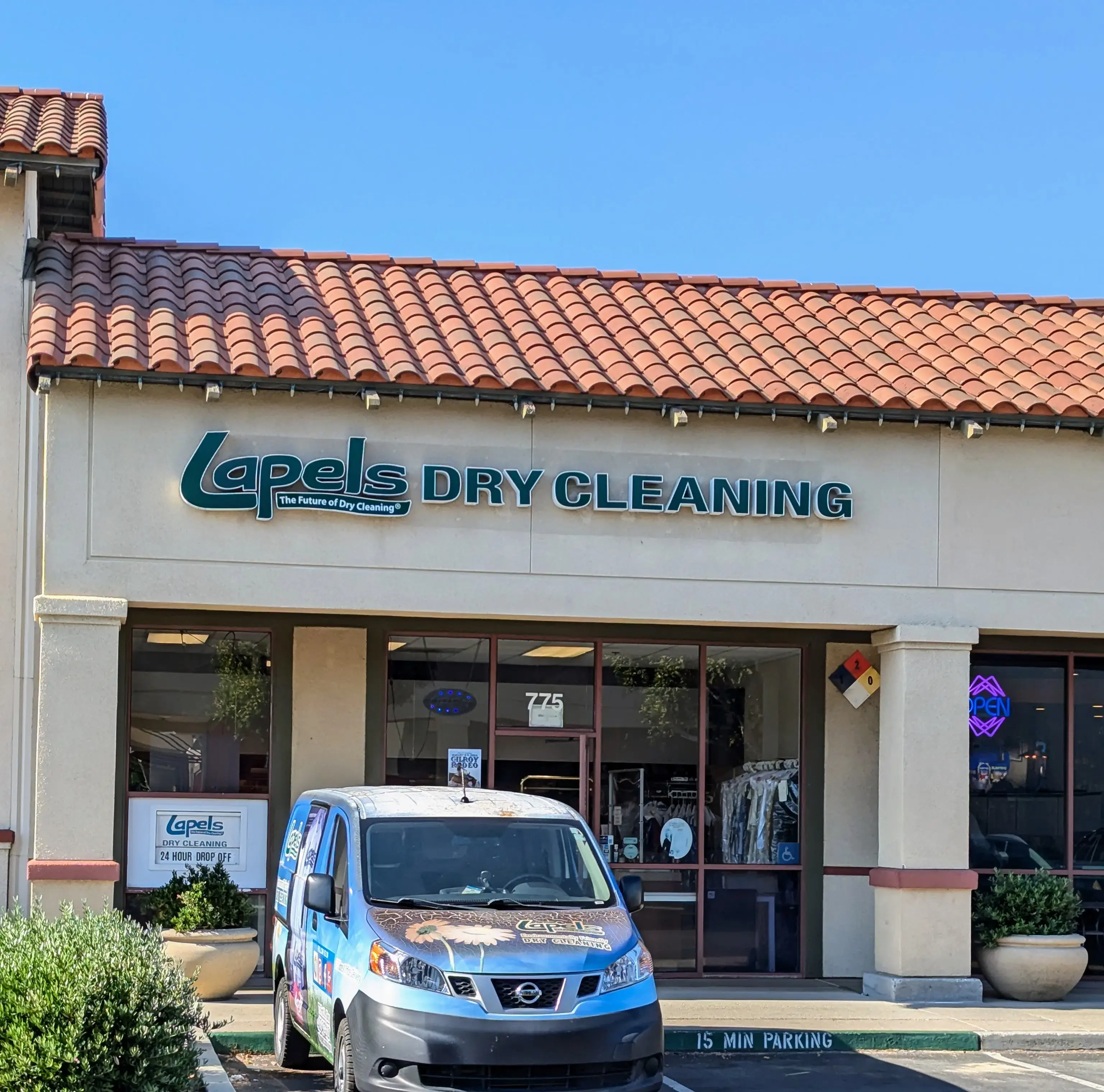 Lapels Cleaners location