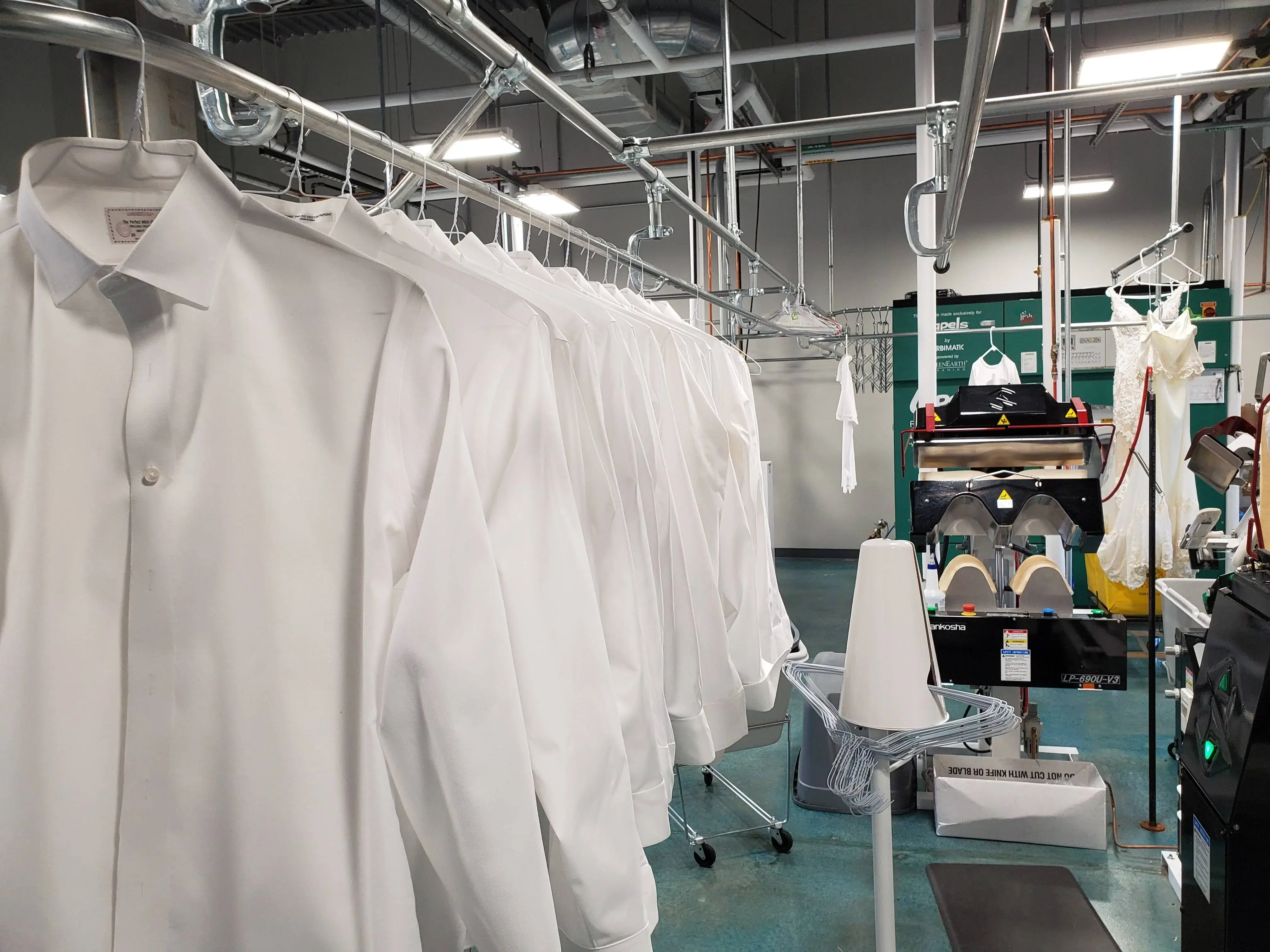 Lapels Dry Cleaning location