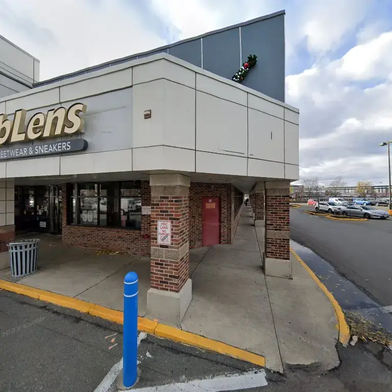 Lapels Laundromat - Image 6