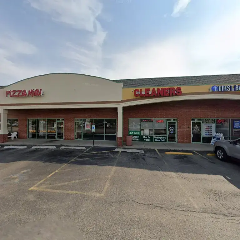 Laraway Cleaners - Image 10