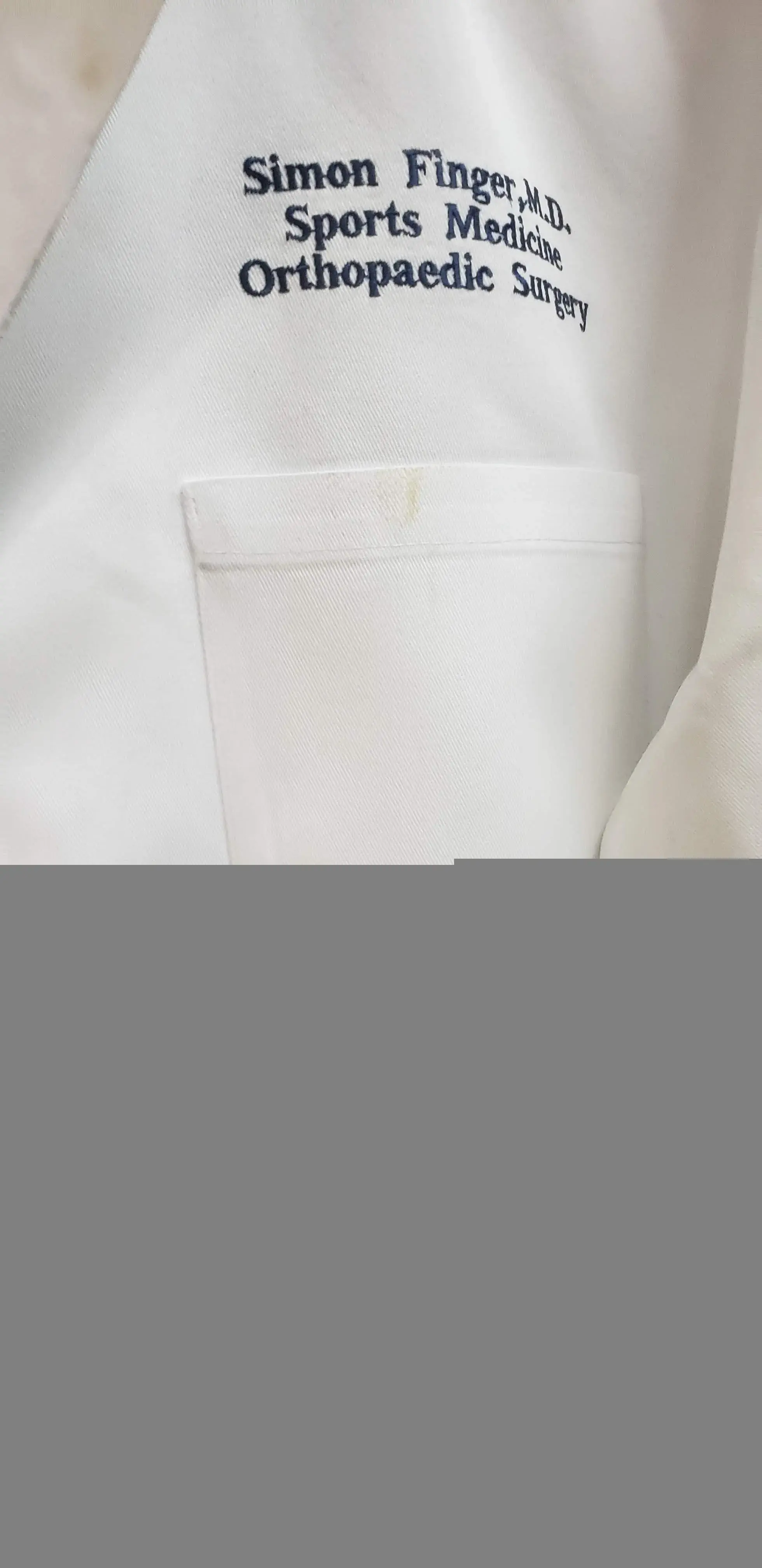 Larry's Dry Cleaning By Louis, Inc. thumbnail 14