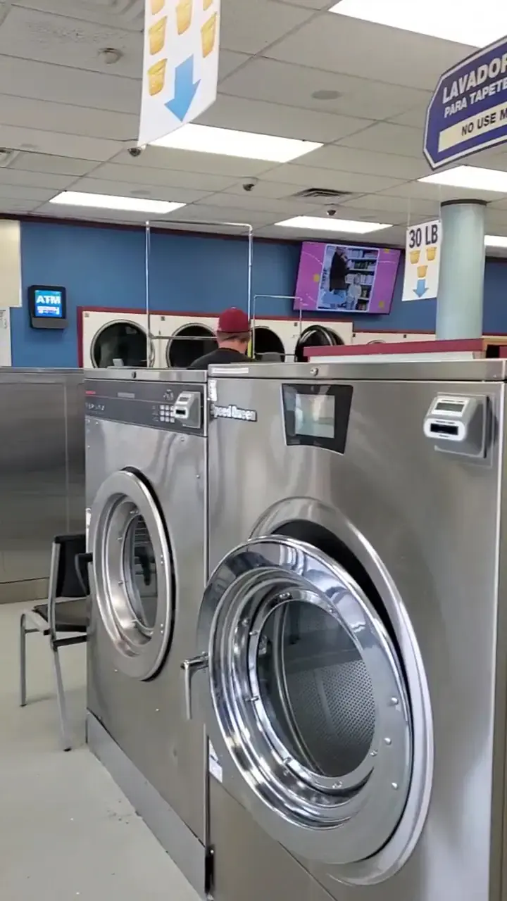 Las Vegas Coin Laundry #1 thumbnail 10
