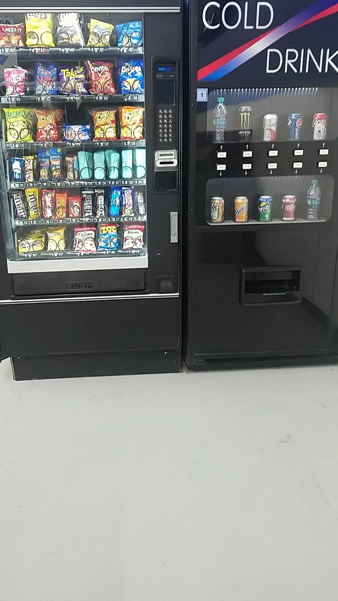 Las Vegas Coin Laundry #1 thumbnail 18