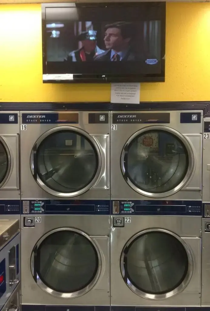 Las Vegas Coin Laundry #2 - Image 14