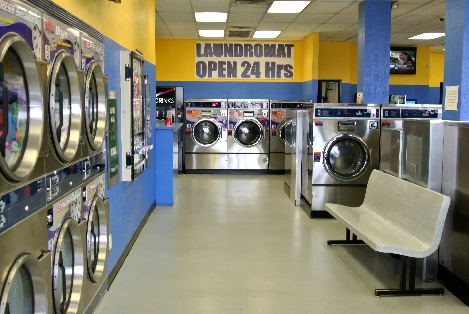 Las Vegas Coin Laundry #2 thumbnail 1
