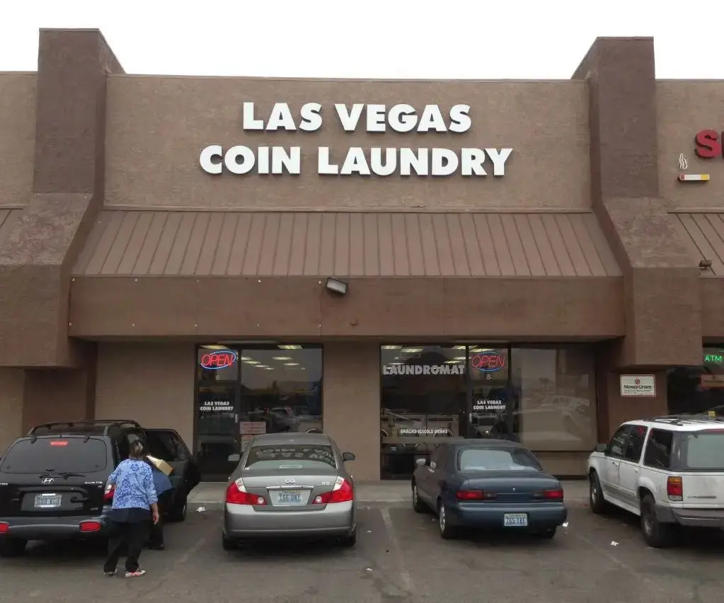 Las Vegas Coin Laundry #2 thumbnail 2