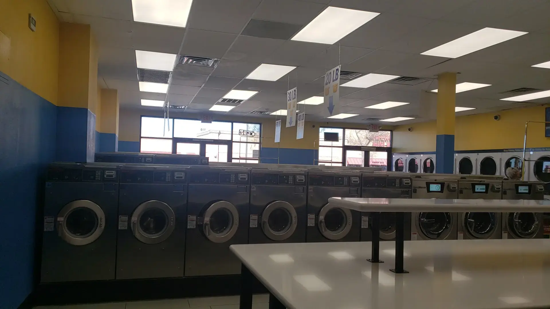 Las Vegas Coin Laundry #3 thumbnail 4