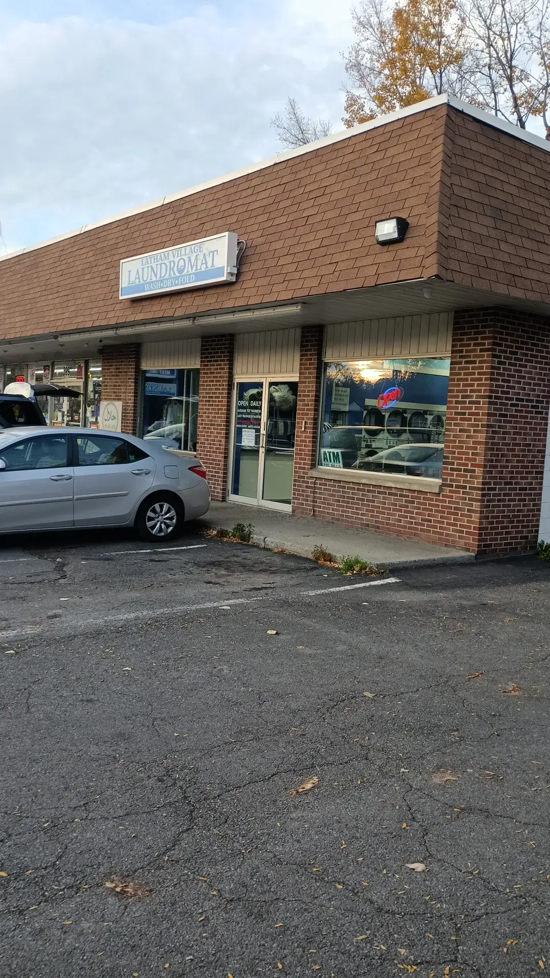 Latham Village Laundromat thumbnail 4