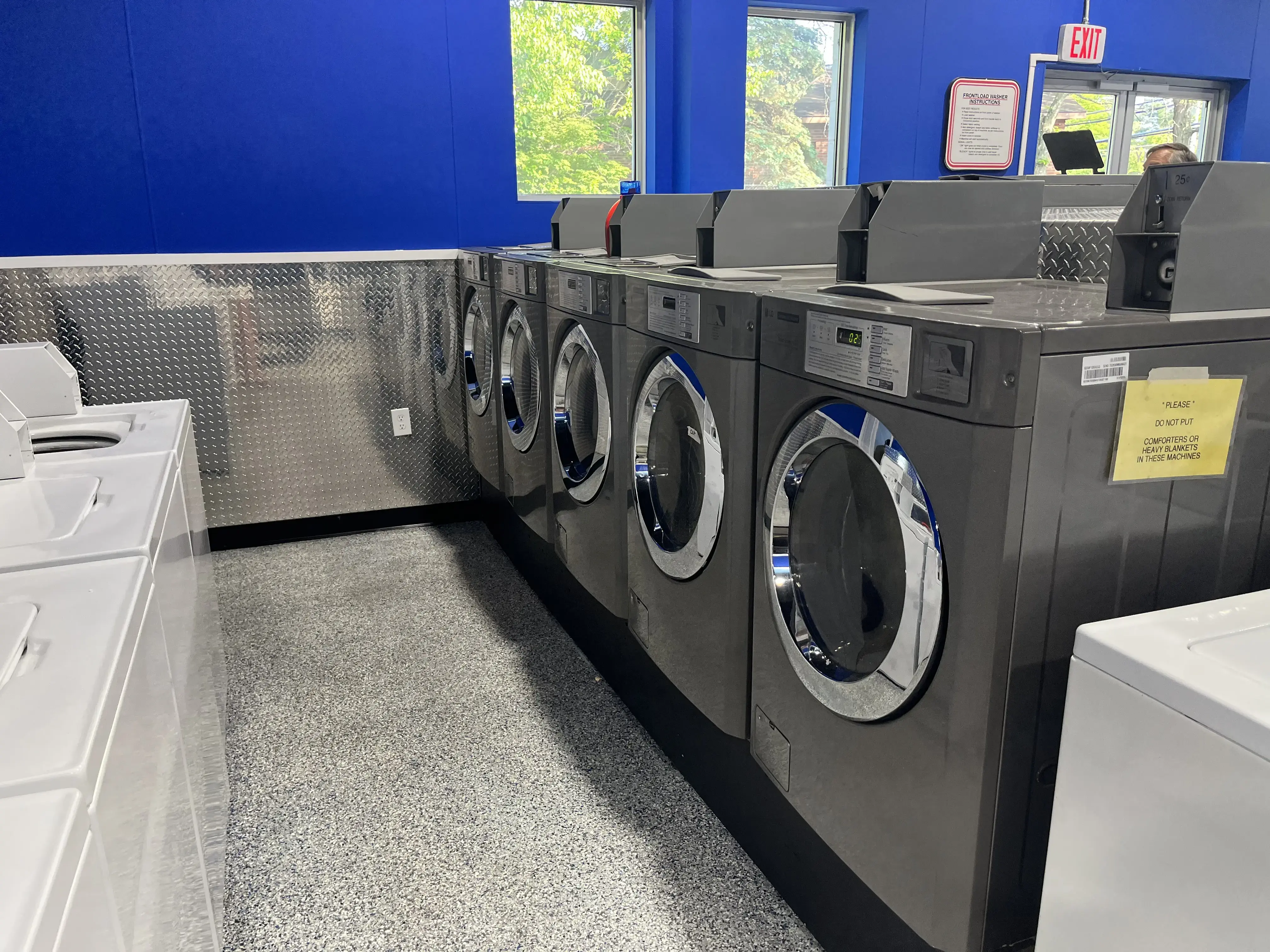 Latham Village Laundromat thumbnail 14
