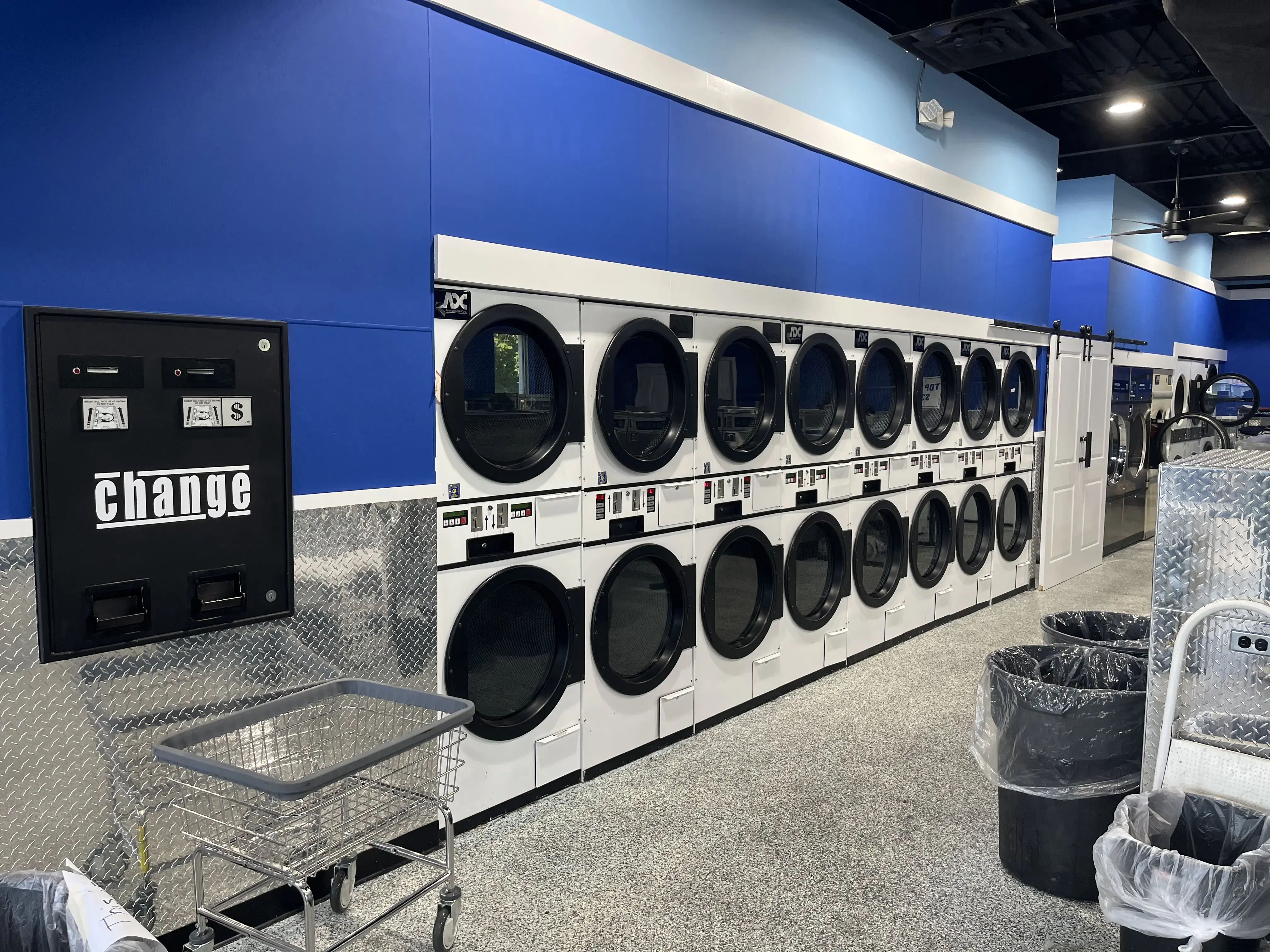Latham Village Laundromat - Image 10