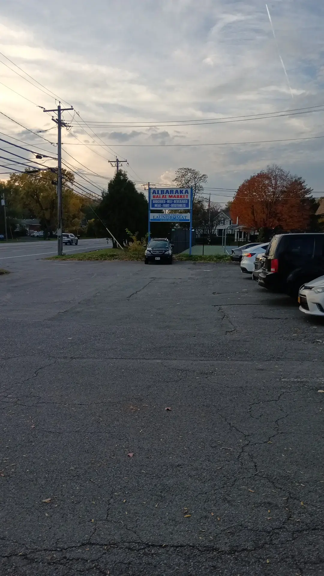Latham Village Laundromat thumbnail 5