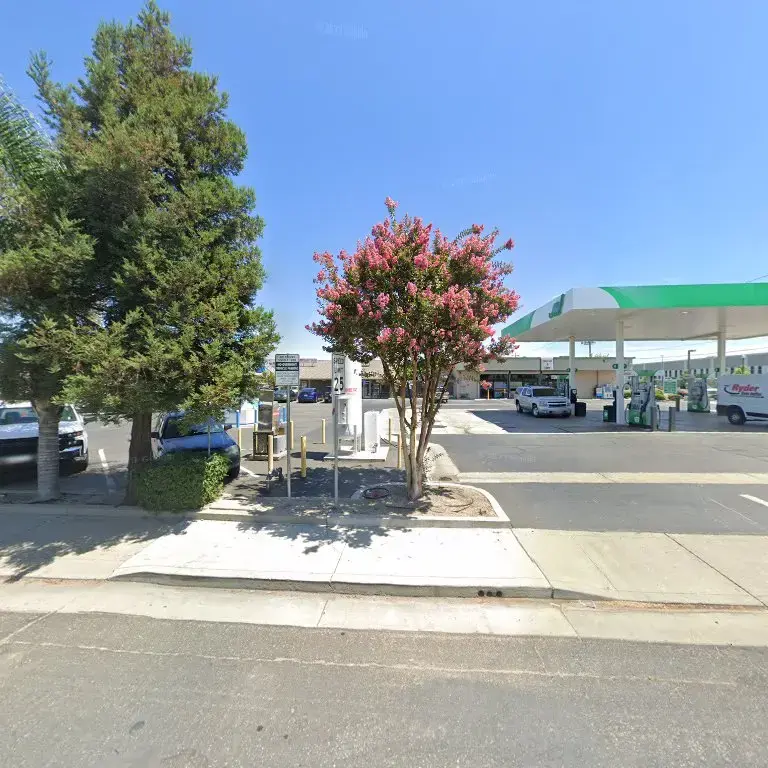 Lathrop Wash & Dry - Image 19