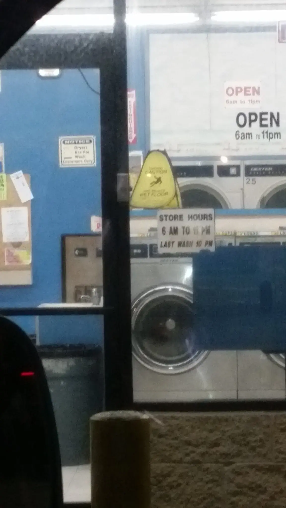 Lauderworld Coin-Op Laundry - Image 5