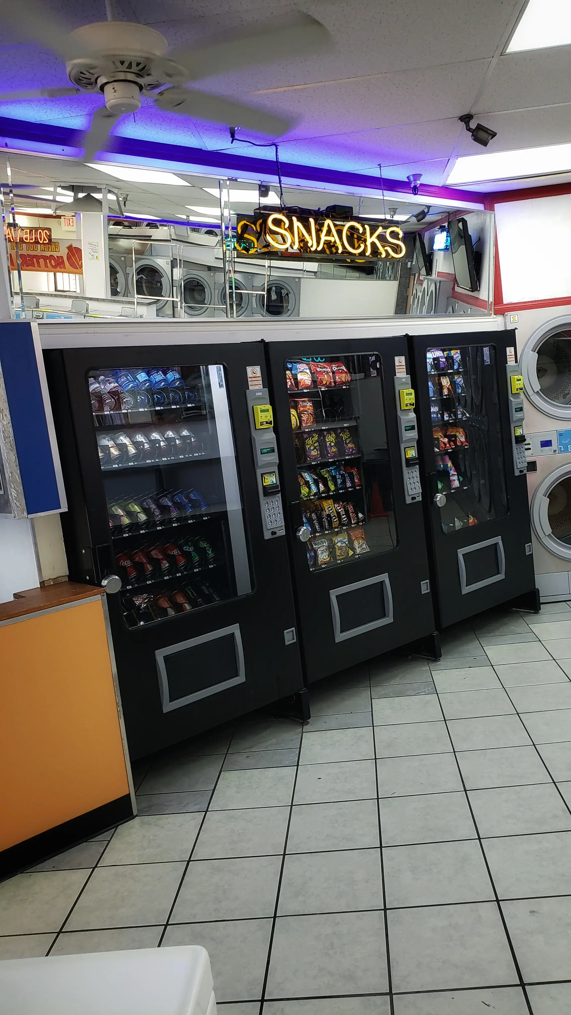 Launderland Coin Laundry DBA COIN Less LAUNDRY thumbnail 15