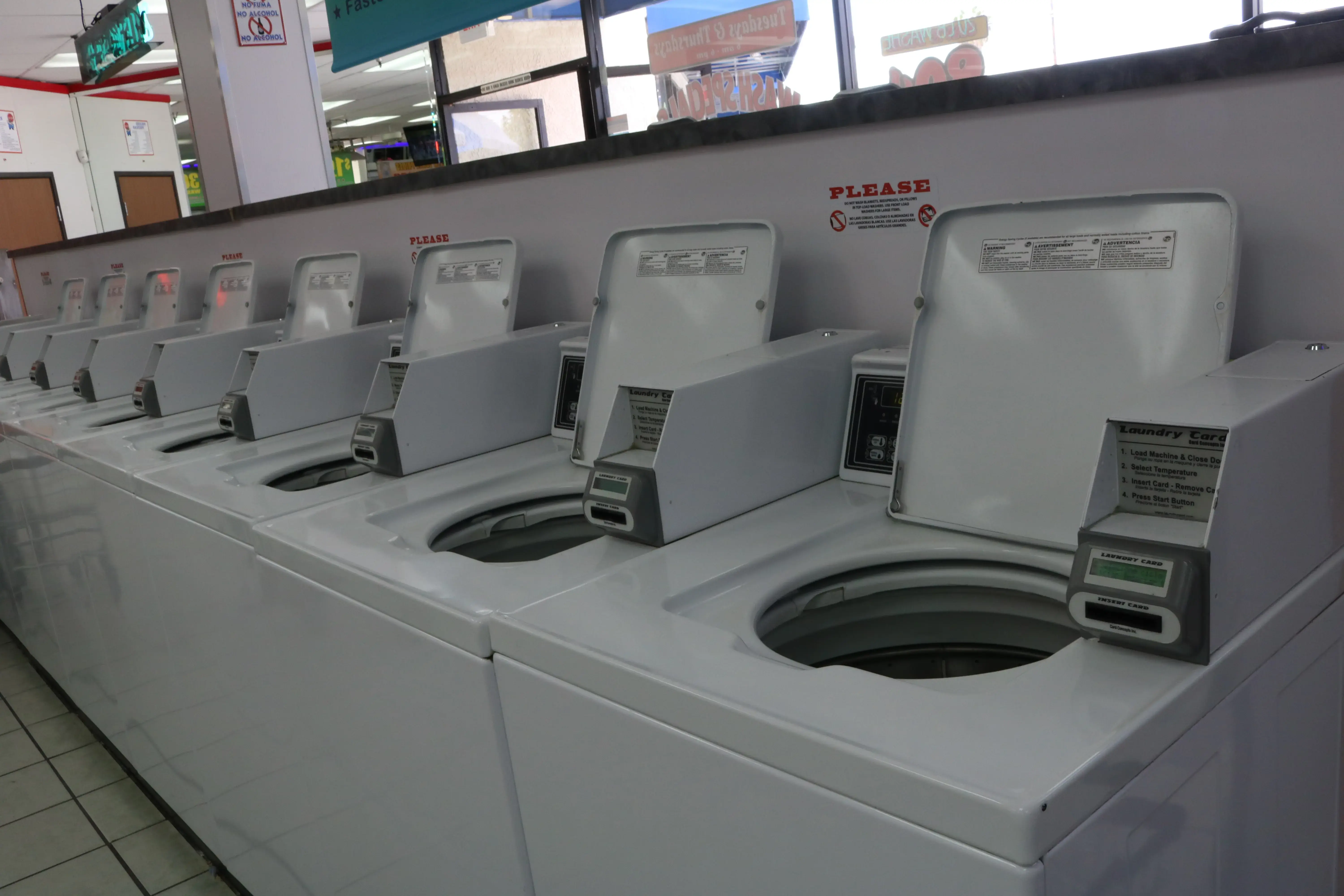 Launderland Coin Laundry DBA COIN Less LAUNDRY thumbnail 10