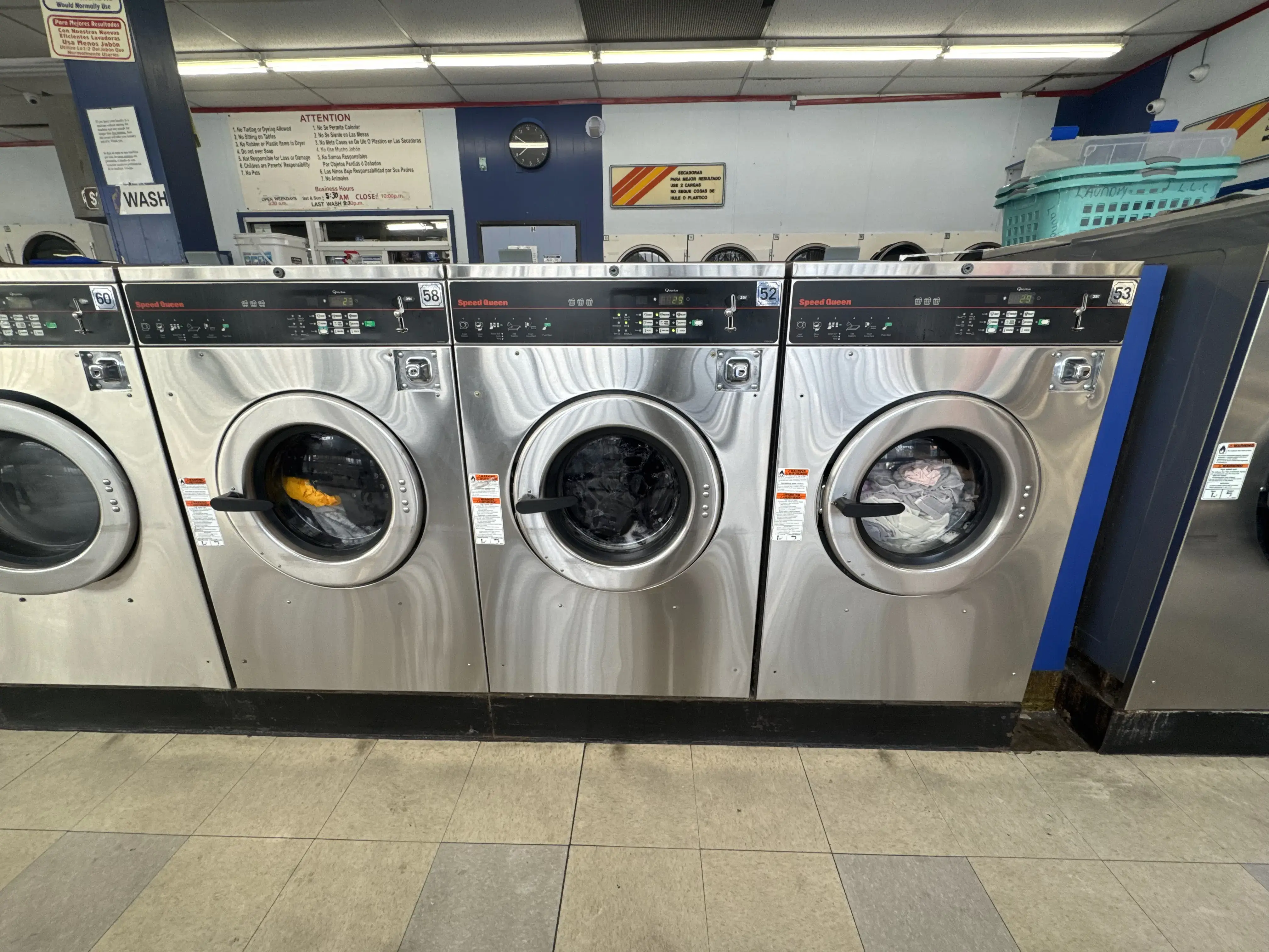 Launderland Coin Op Laundry - Image 1