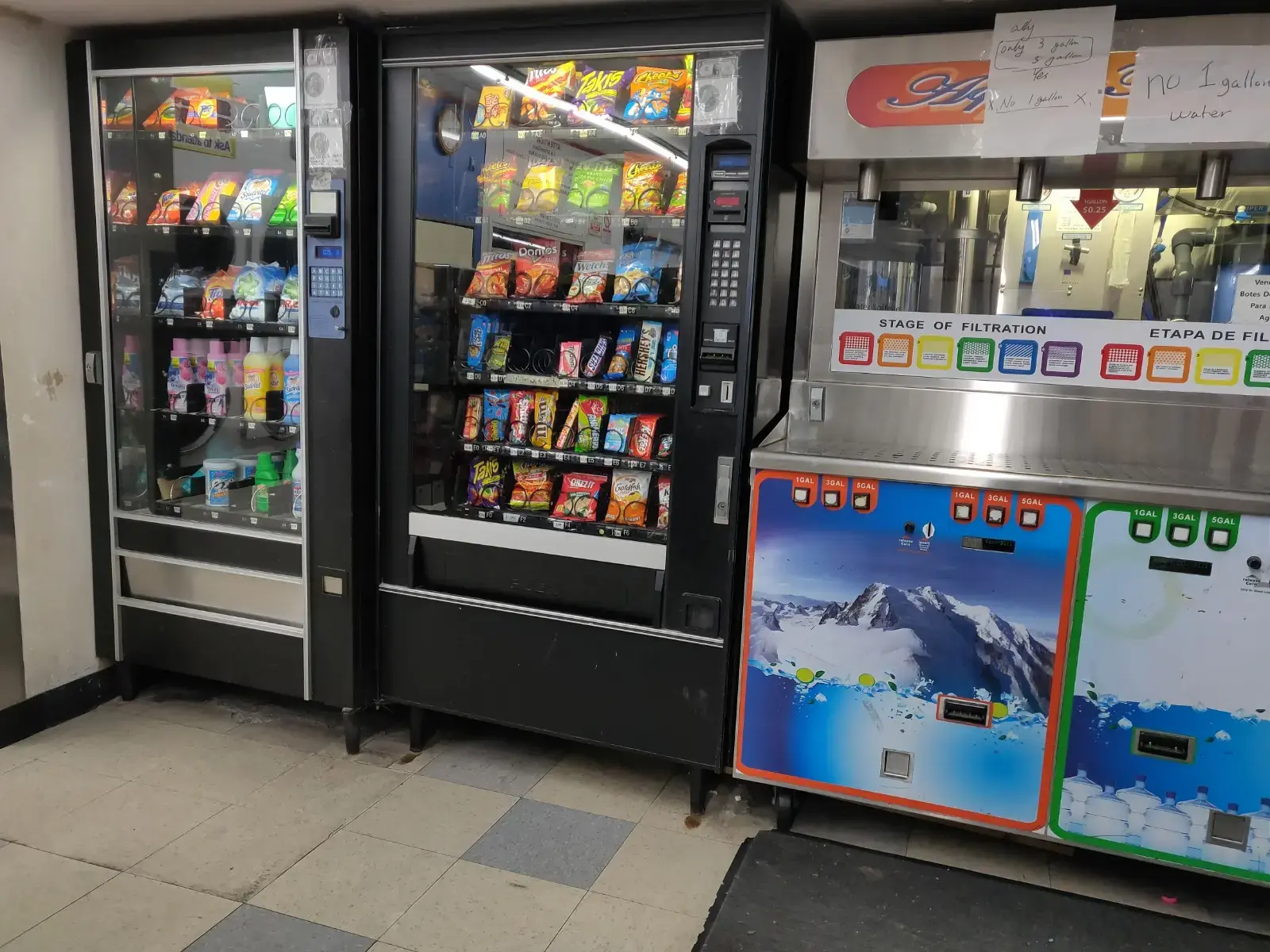 Launderland Coin Op Laundry - Image 4